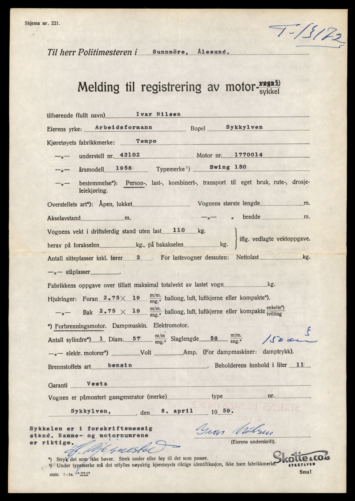 Møre og Romsdal vegkontor - Ålesund trafikkstasjon, AV/SAT-A-4099/F/Fe/L0037: Registreringskort for kjøretøy T 13031 - T 13179, 1927-1998, s. 2762