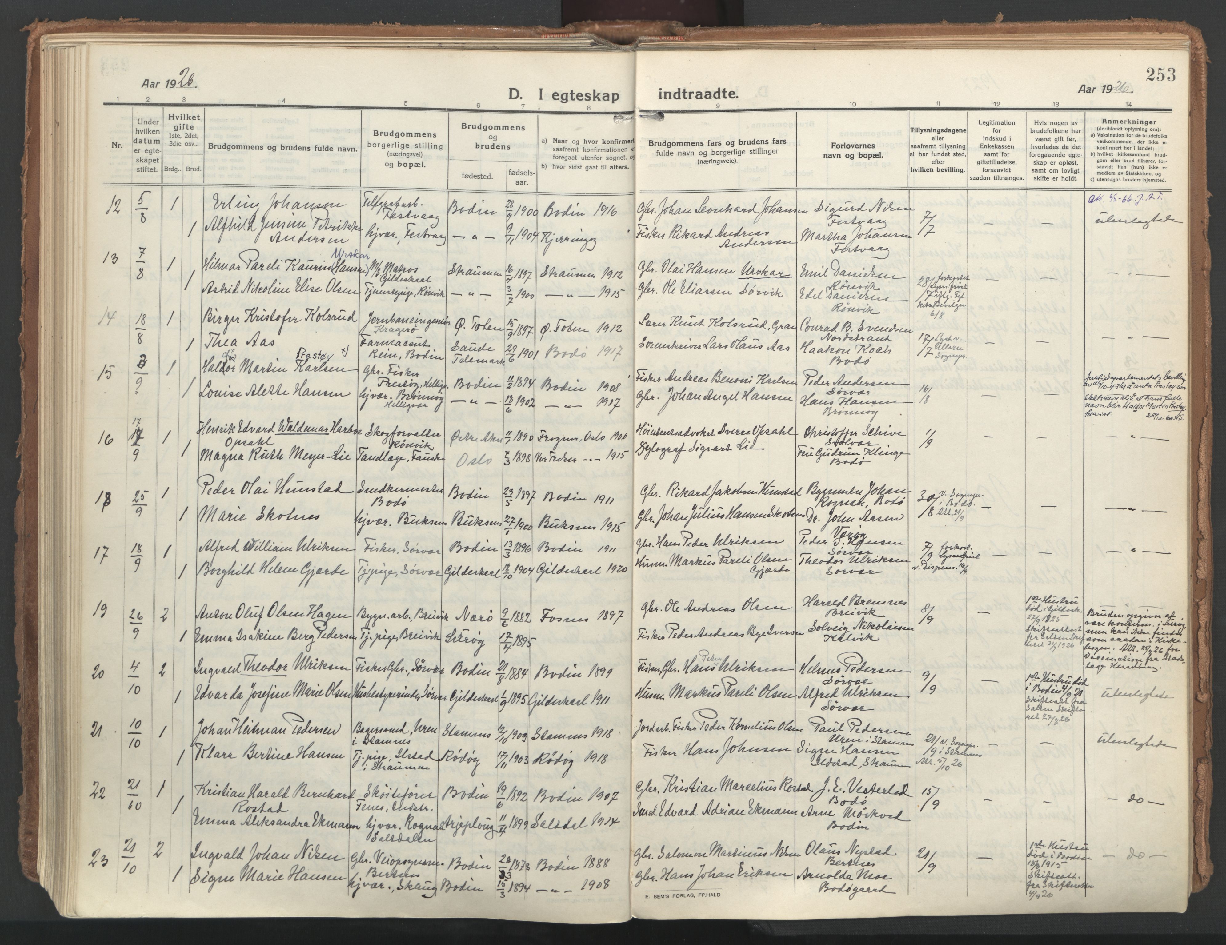 Ministerialprotokoller, klokkerbøker og fødselsregistre - Nordland, AV/SAT-A-1459/802/L0060: Ministerialbok nr. 802A07, 1916-1933, s. 253