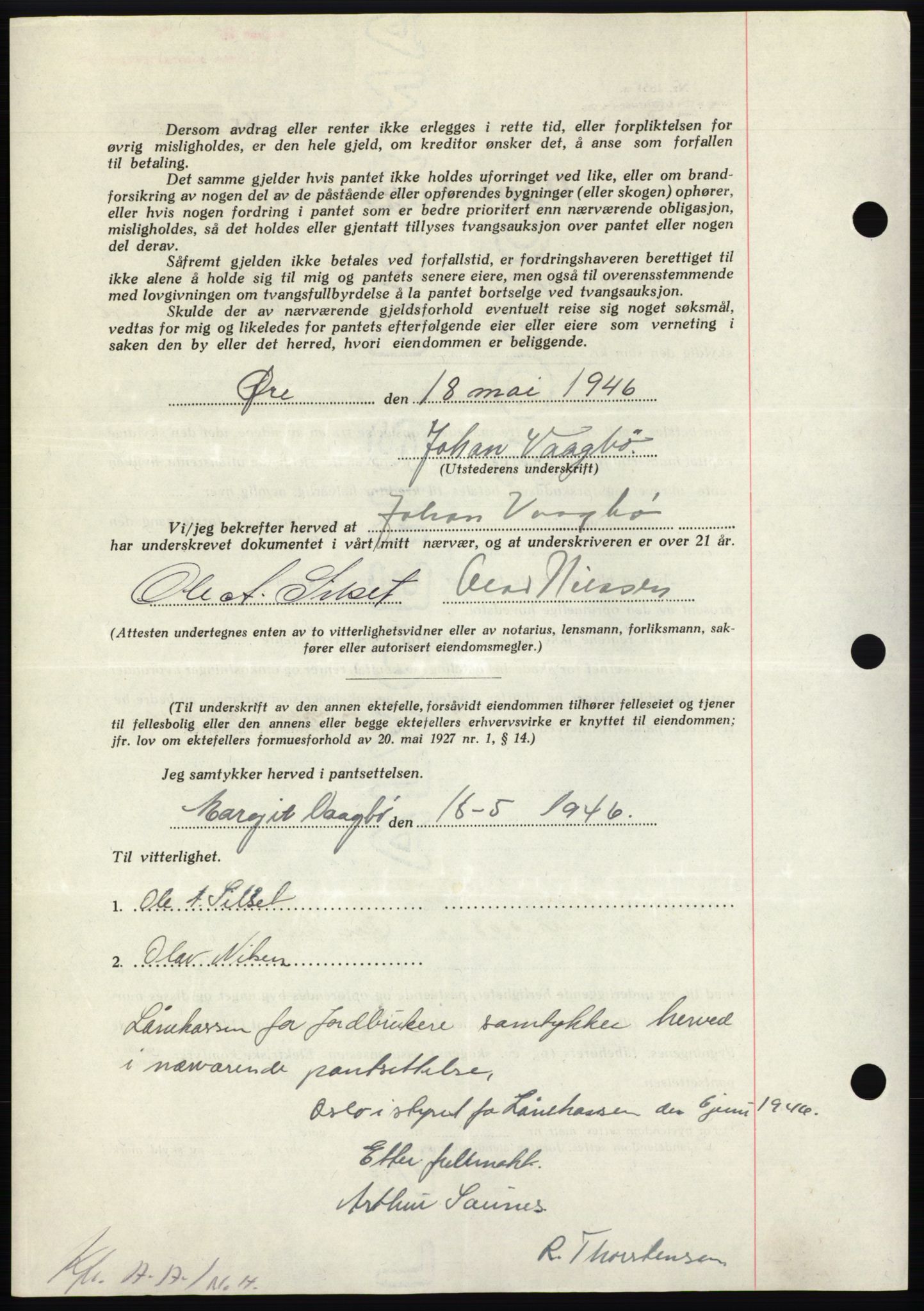 Nordmøre sorenskriveri, AV/SAT-A-4132/1/2/2Ca: Pantebok nr. B94, 1946-1946, Dagboknr: 1077/1946