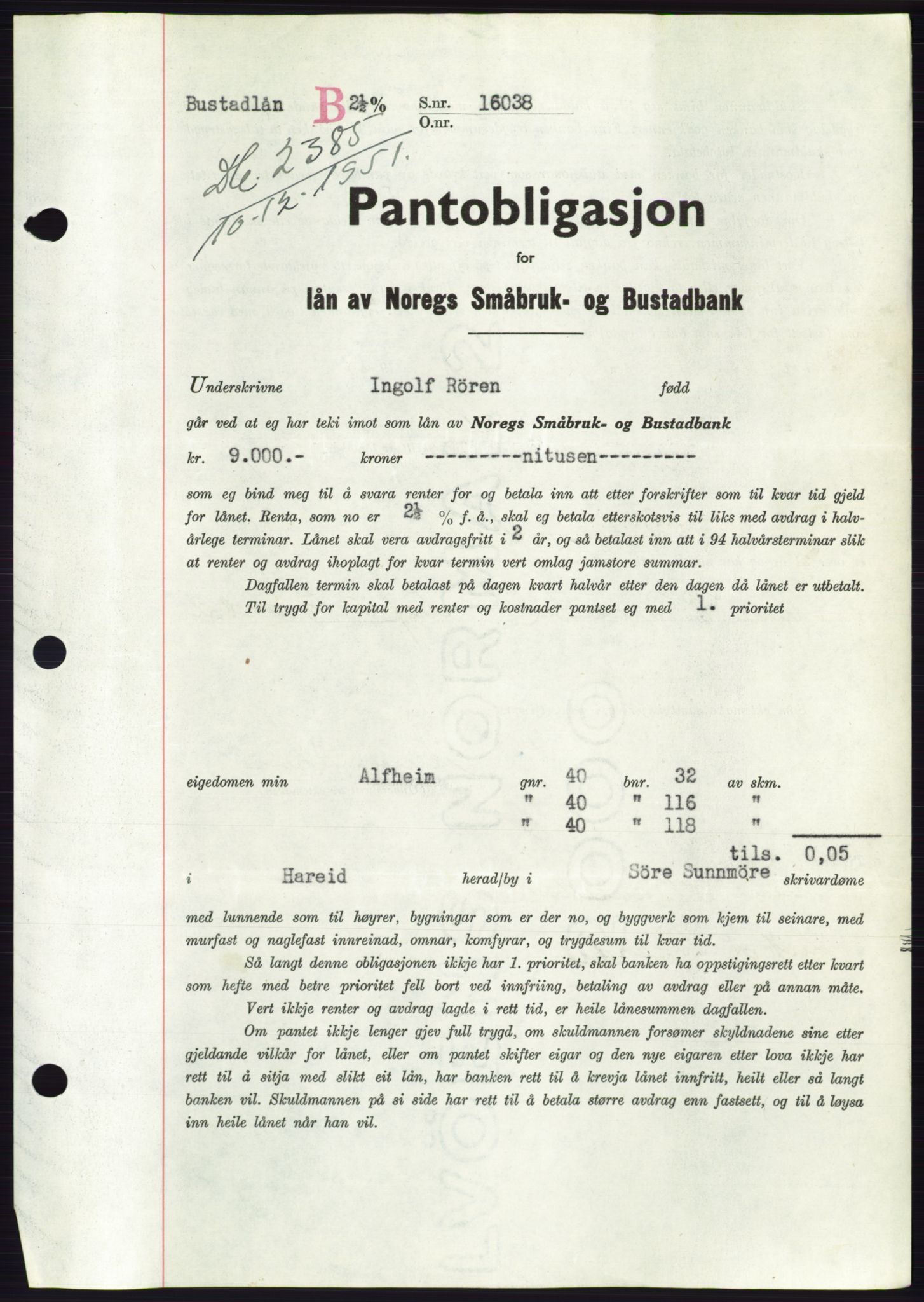 Søre Sunnmøre sorenskriveri, AV/SAT-A-4122/1/2/2C/L0120: Pantebok nr. 8B, 1951-1951, Dagboknr: 2385/1951