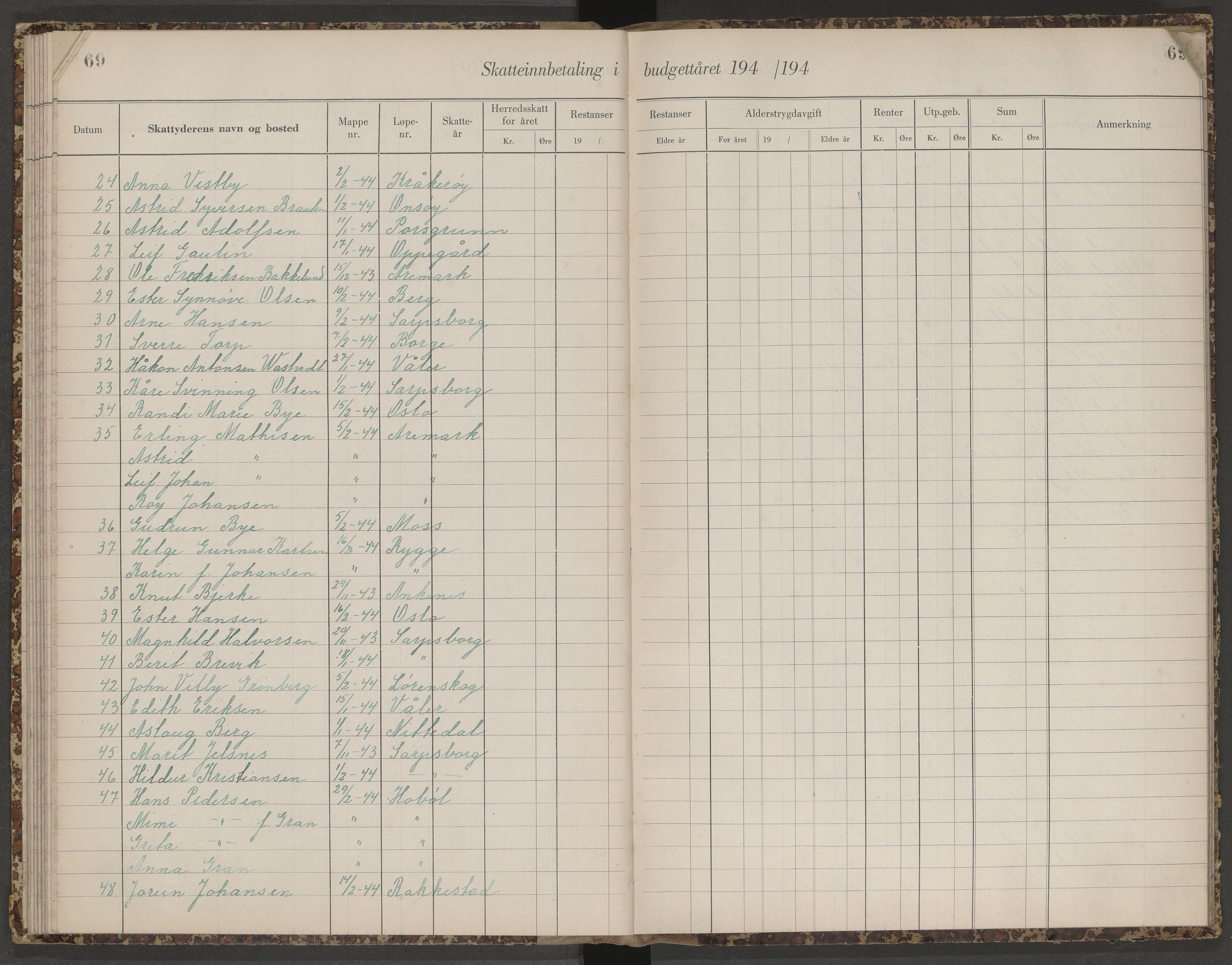 Skjeberg folkeregister, AV/SAO-A-10495/K/Ka/L0003: Fortegnelse over inn- og utflyttede, 1943-1947, s. 69