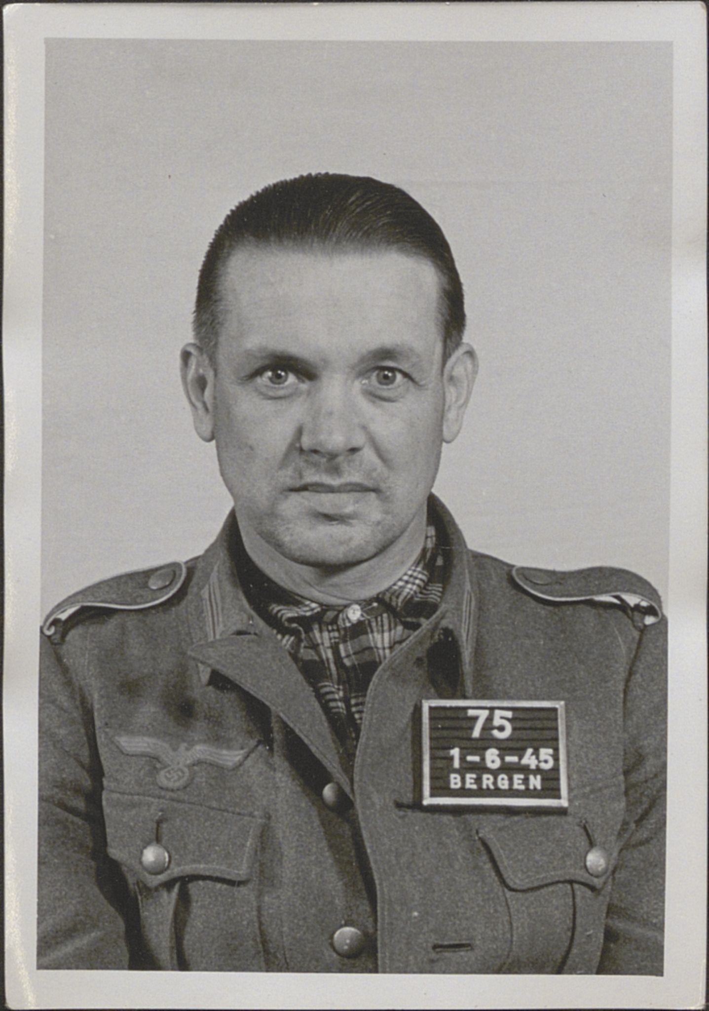 Bergen politikammer / politidistrikt, SAB/A-60401/Y/Yc/Ycd/L0004: Personfoto - landsvikere etc, 1945-1947, s. 66