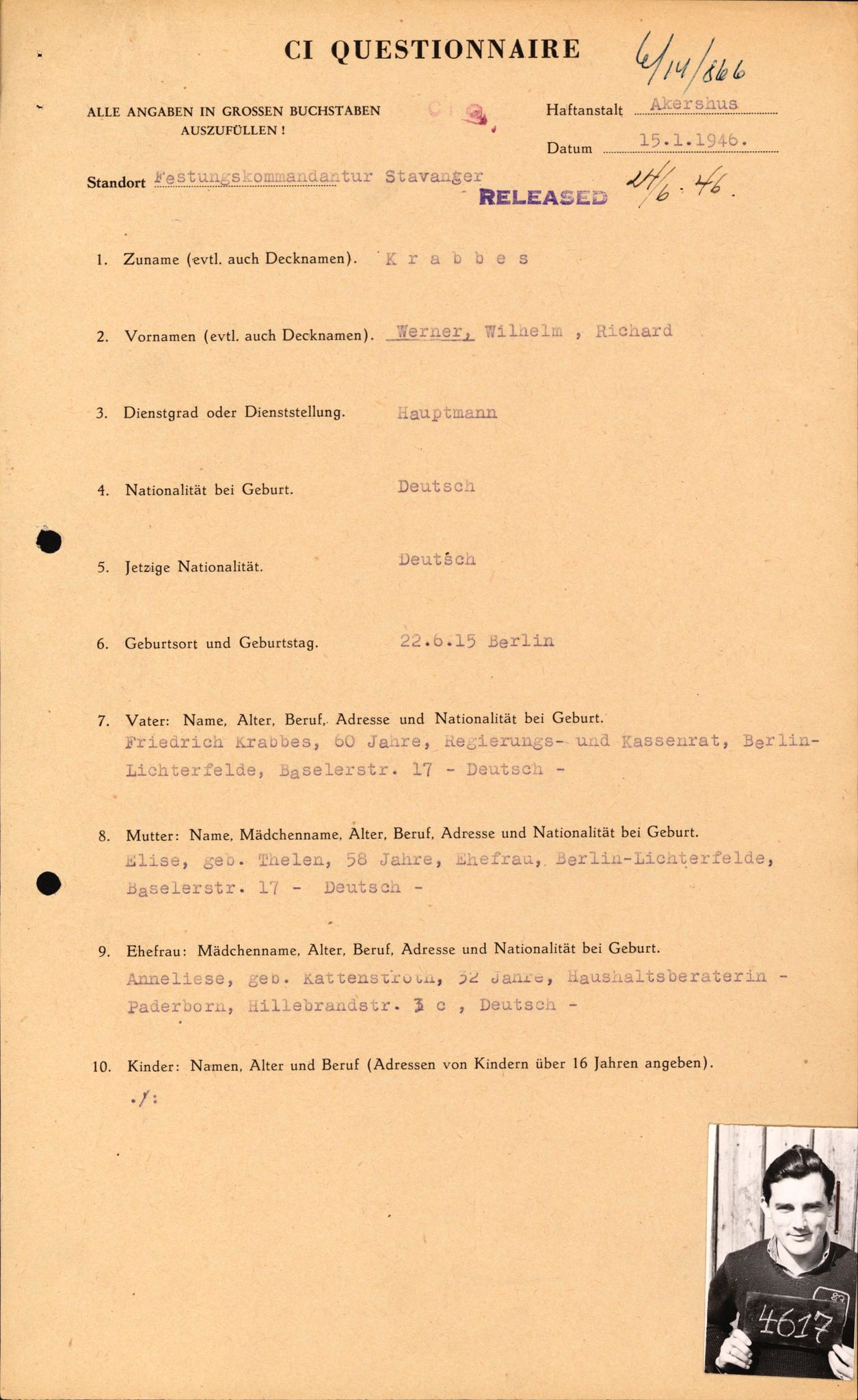 Forsvaret, Forsvarets overkommando II, AV/RA-RAFA-3915/D/Db/L0018: CI Questionaires. Tyske okkupasjonsstyrker i Norge. Tyskere., 1945-1946, s. 19