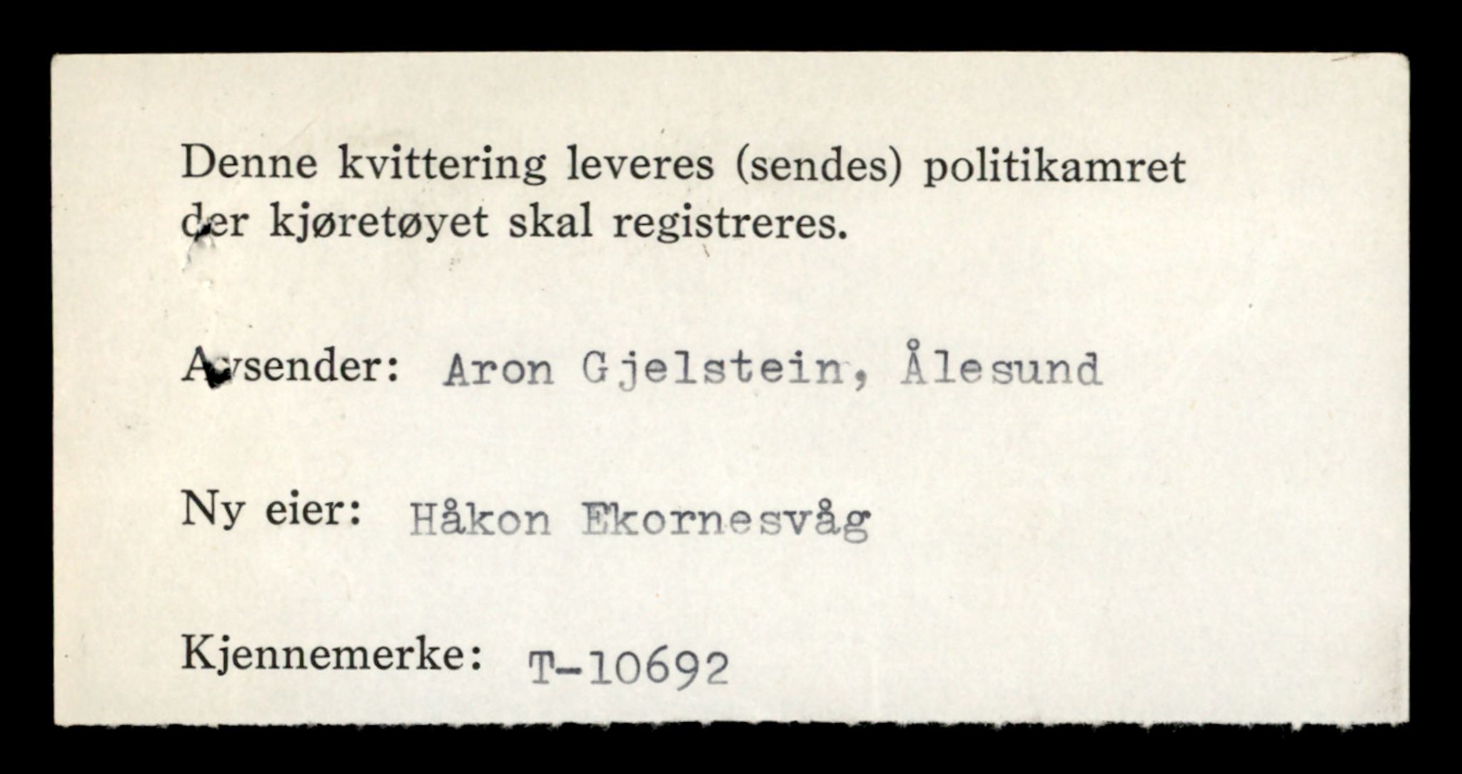 Møre og Romsdal vegkontor - Ålesund trafikkstasjon, SAT/A-4099/F/Fe/L0022: Registreringskort for kjøretøy T 10584 - T 10694, 1927-1998, s. 3032