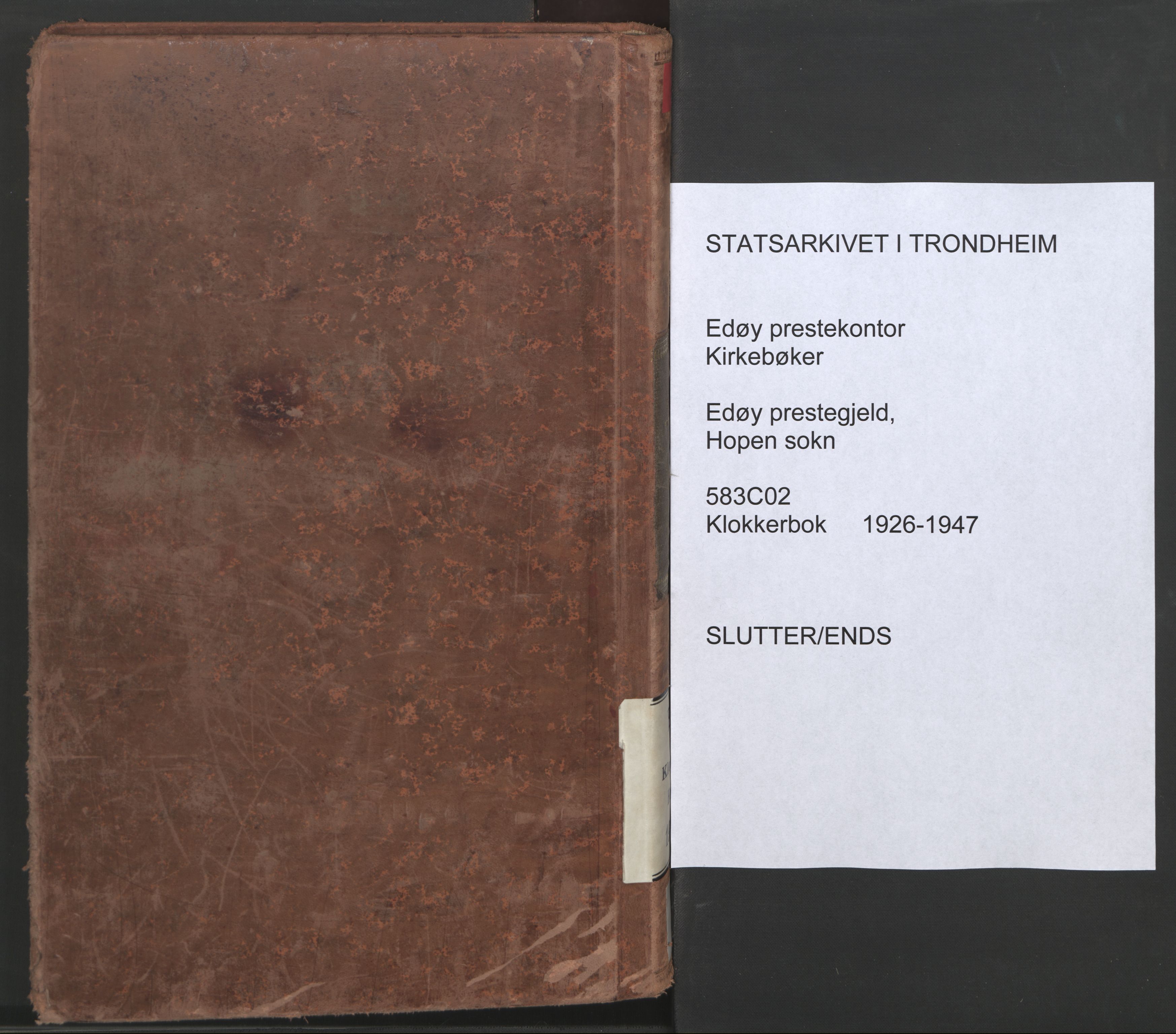 Ministerialprotokoller, klokkerbøker og fødselsregistre - Møre og Romsdal, AV/SAT-A-1454/583/L0957: Klokkerbok nr. 583C02, 1926-1947