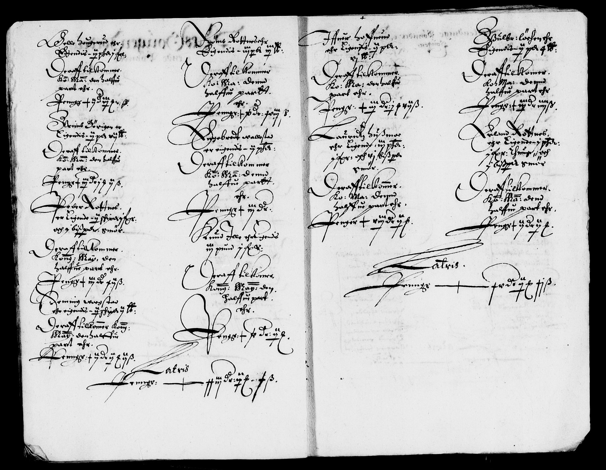 Rentekammeret inntil 1814, Reviderte regnskaper, Lensregnskaper, AV/RA-EA-5023/R/Rb/Rba/L0167: Akershus len, 1642-1643