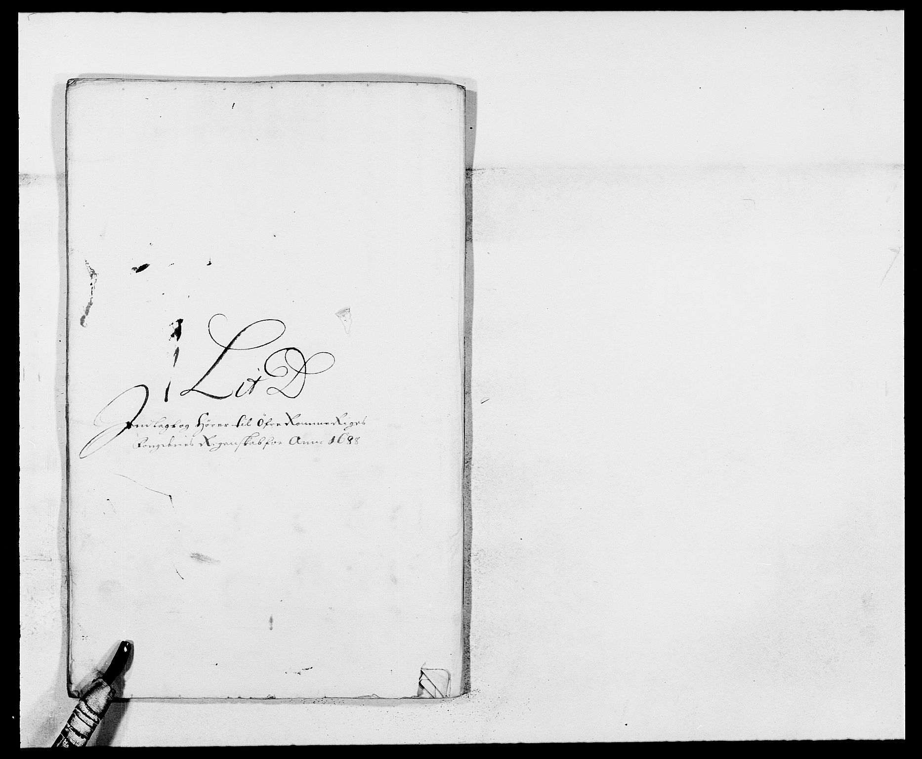 Rentekammeret inntil 1814, Reviderte regnskaper, Fogderegnskap, RA/EA-4092/R12/L0700: Fogderegnskap Øvre Romerike, 1687-1688, s. 297
