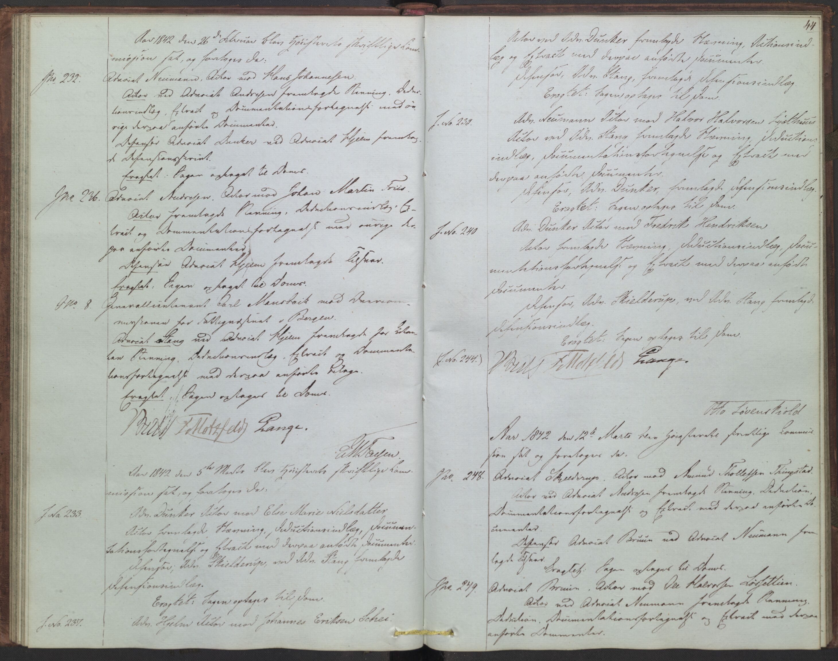 Høyesterett, AV/RA-S-1002/E/Ef/L0005: Protokoll over saker som gikk til skriftlig behandling, 1838-1843, s. 43b-44a