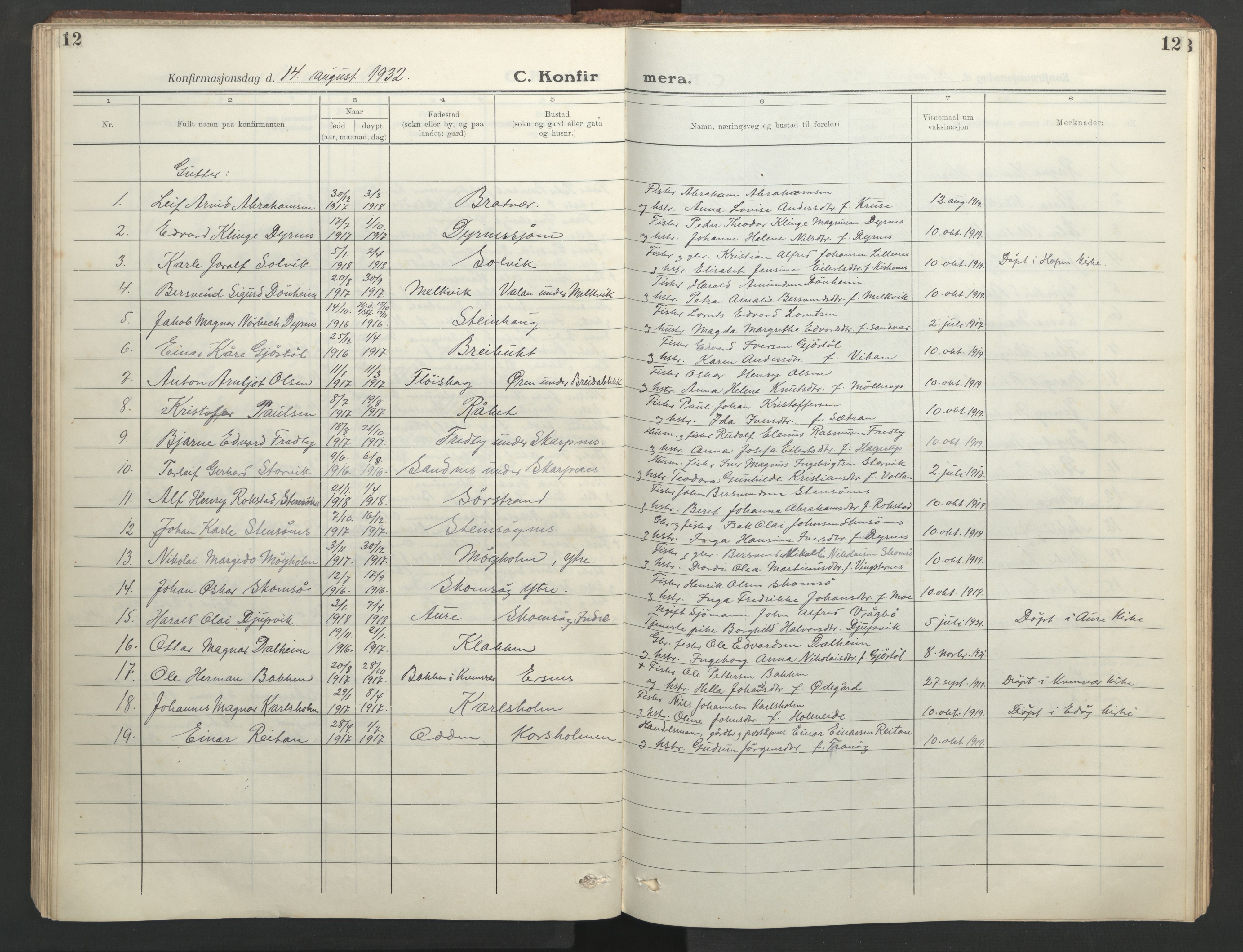 Ministerialprotokoller, klokkerbøker og fødselsregistre - Møre og Romsdal, SAT/A-1454/582/L0950: Klokkerbok nr. 582C02, 1926-1950, s. 12