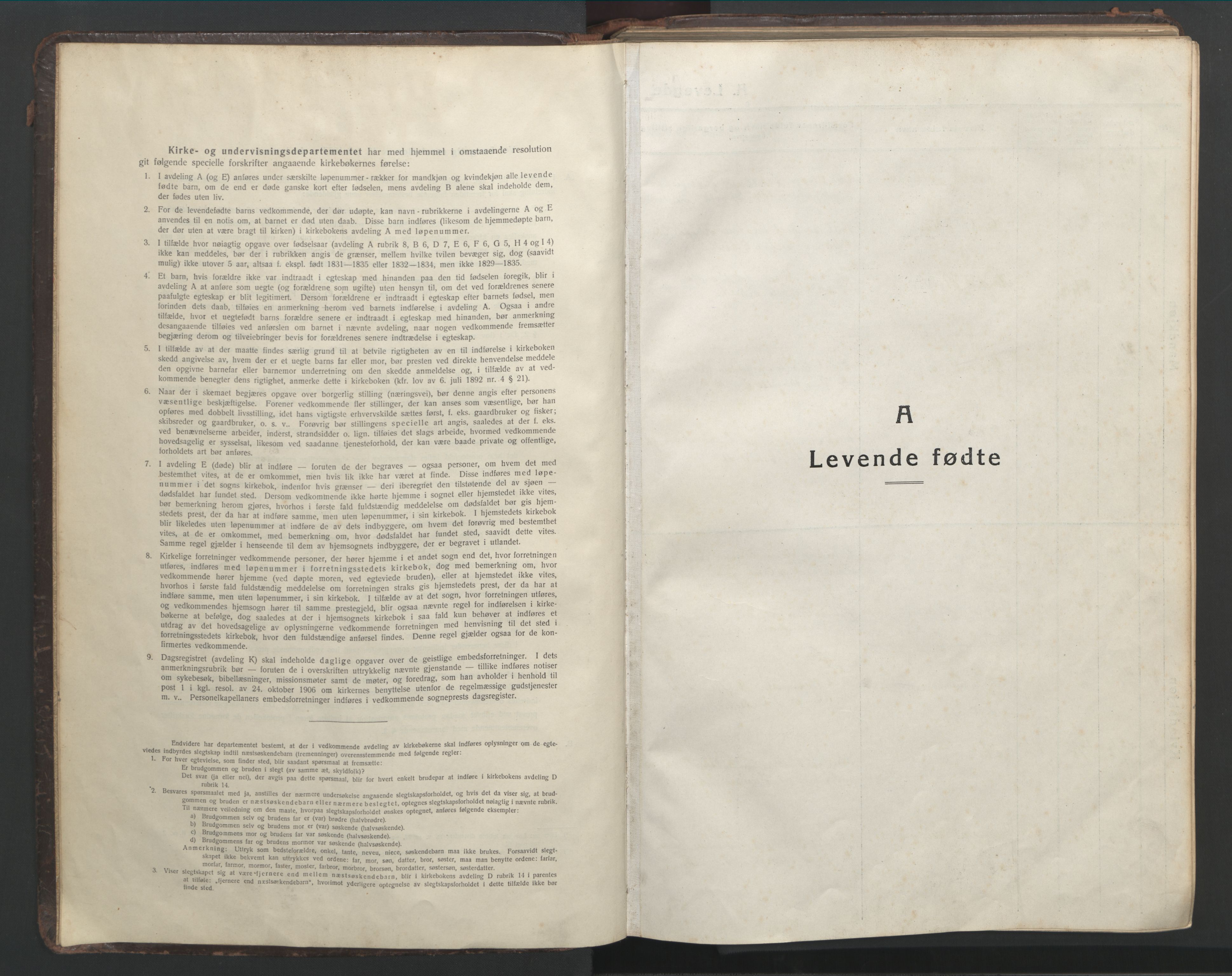 Ministerialprotokoller, klokkerbøker og fødselsregistre - Møre og Romsdal, AV/SAT-A-1454/508/L0099: Klokkerbok nr. 508C03, 1917-1947