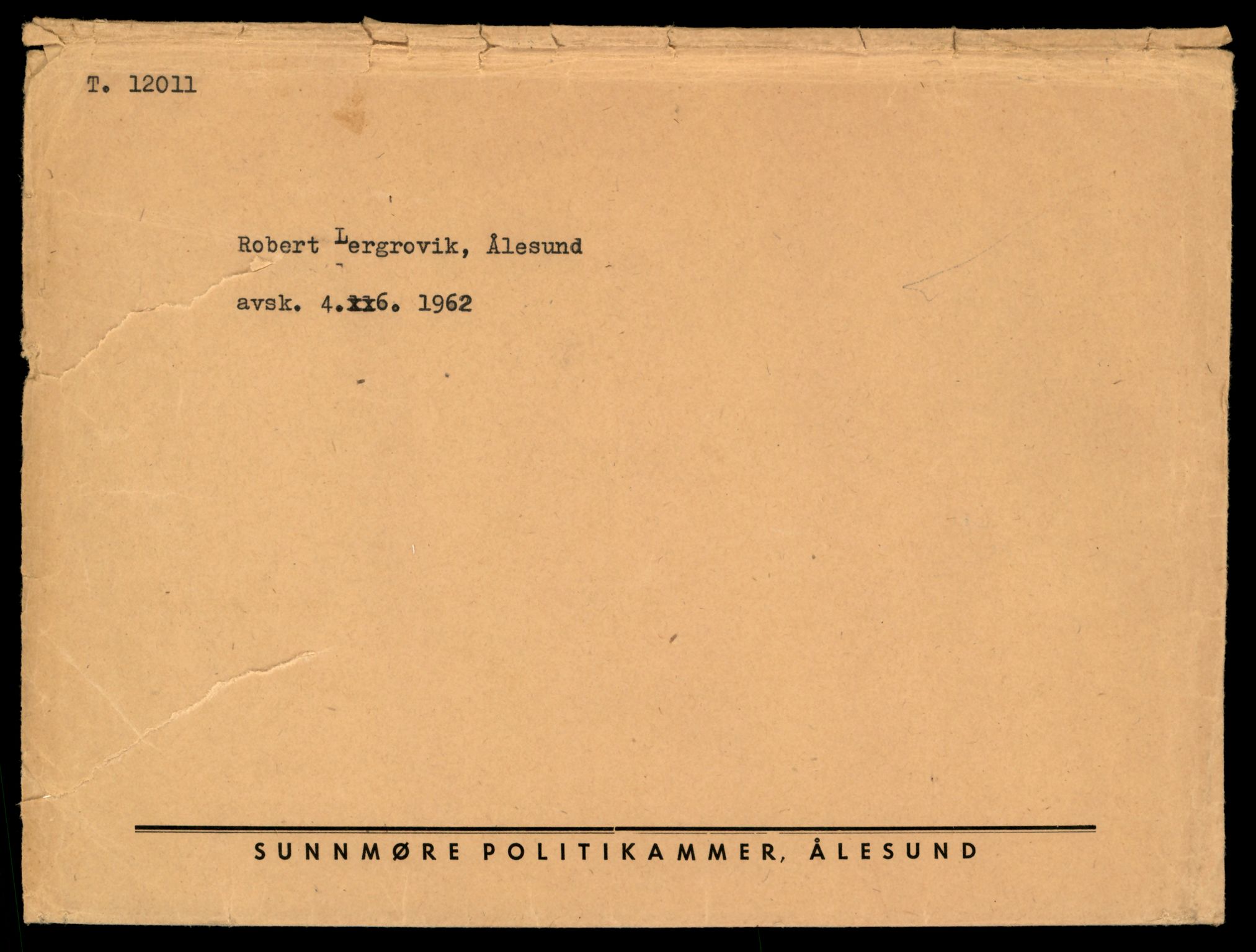 Møre og Romsdal vegkontor - Ålesund trafikkstasjon, AV/SAT-A-4099/F/Fe/L0032: Registreringskort for kjøretøy T 11997 - T 12149, 1927-1998, s. 355