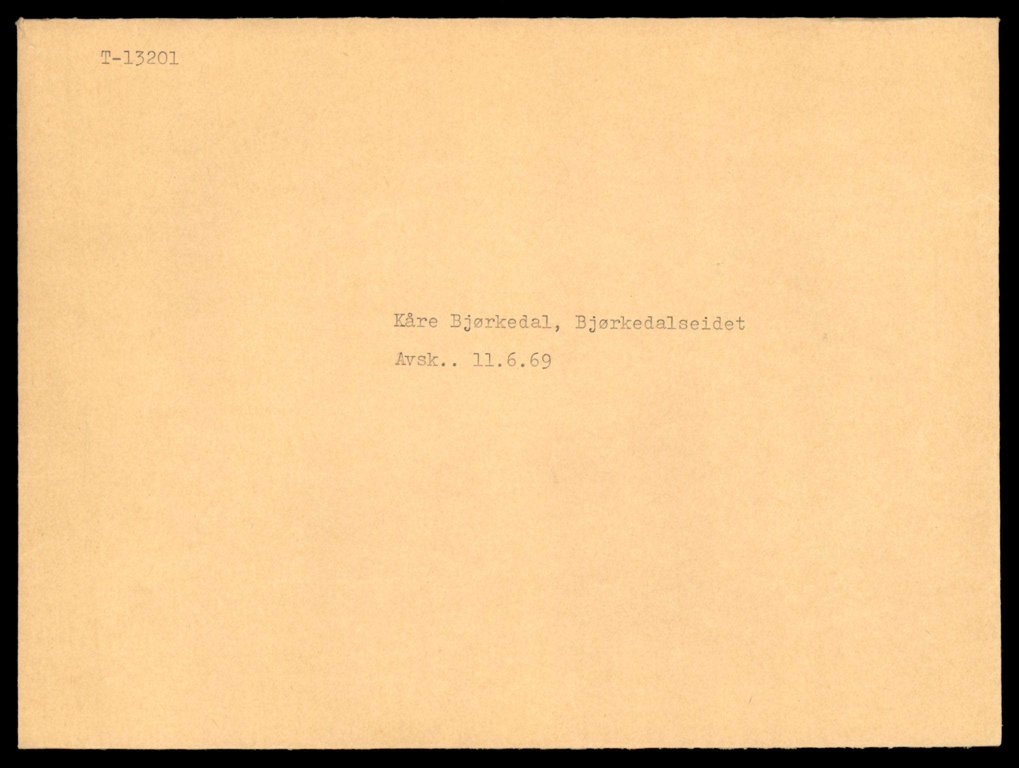 Møre og Romsdal vegkontor - Ålesund trafikkstasjon, AV/SAT-A-4099/F/Fe/L0038: Registreringskort for kjøretøy T 13180 - T 13360, 1927-1998, s. 311