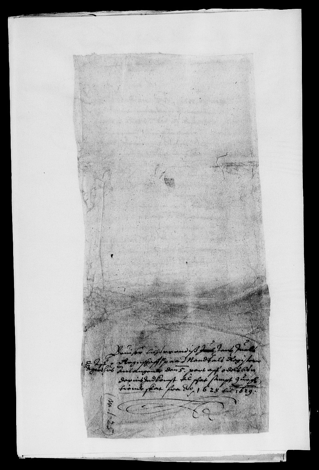 Rentekammeret inntil 1814, Reviderte regnskaper, Lensregnskaper, AV/RA-EA-5023/R/Rb/Rba/L0093: Akershus len, 1627-1629