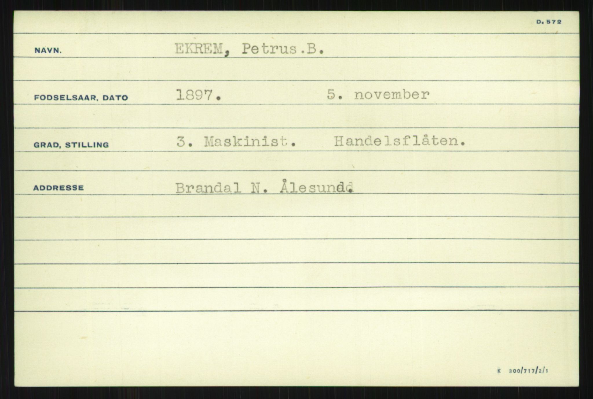 Direktoratet for sjømenn, AV/RA-S-3545/G/Gi/L0005: Kartotek over krigsdekorasjoner tildelt nordmenn under krigen, 1940-1945, s. 17