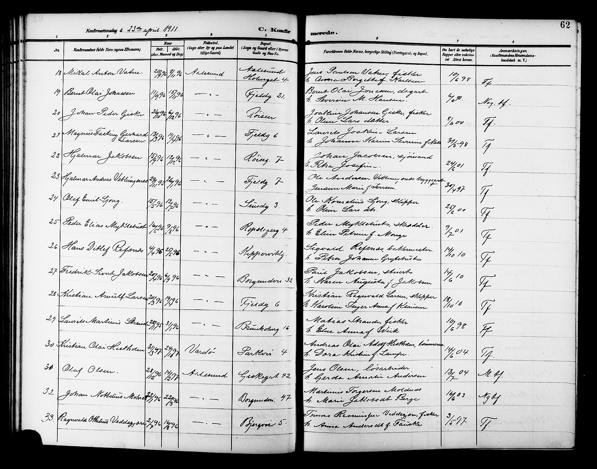 Ministerialprotokoller, klokkerbøker og fødselsregistre - Møre og Romsdal, AV/SAT-A-1454/529/L0470: Klokkerbok nr. 529C07, 1907-1917, s. 62