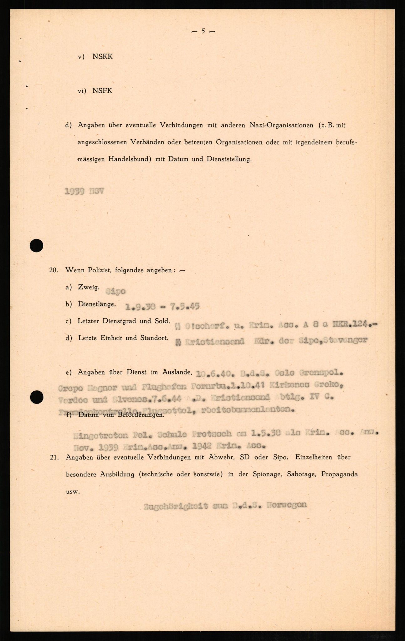 Forsvaret, Forsvarets overkommando II, AV/RA-RAFA-3915/D/Db/L0010: CI Questionaires. Tyske okkupasjonsstyrker i Norge. Tyskere., 1945-1946, s. 101