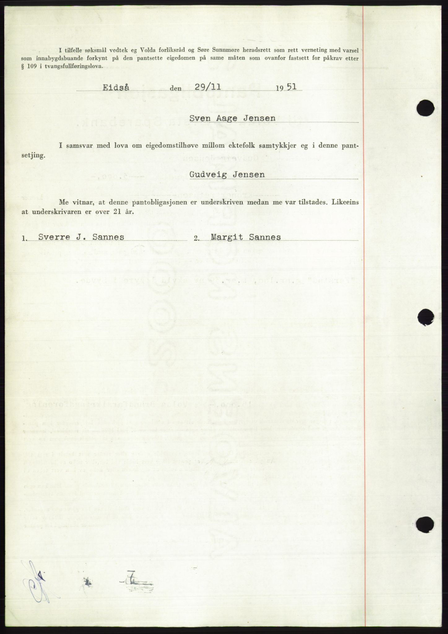 Søre Sunnmøre sorenskriveri, AV/SAT-A-4122/1/2/2C/L0120: Pantebok nr. 8B, 1951-1951, Dagboknr: 2296/1951