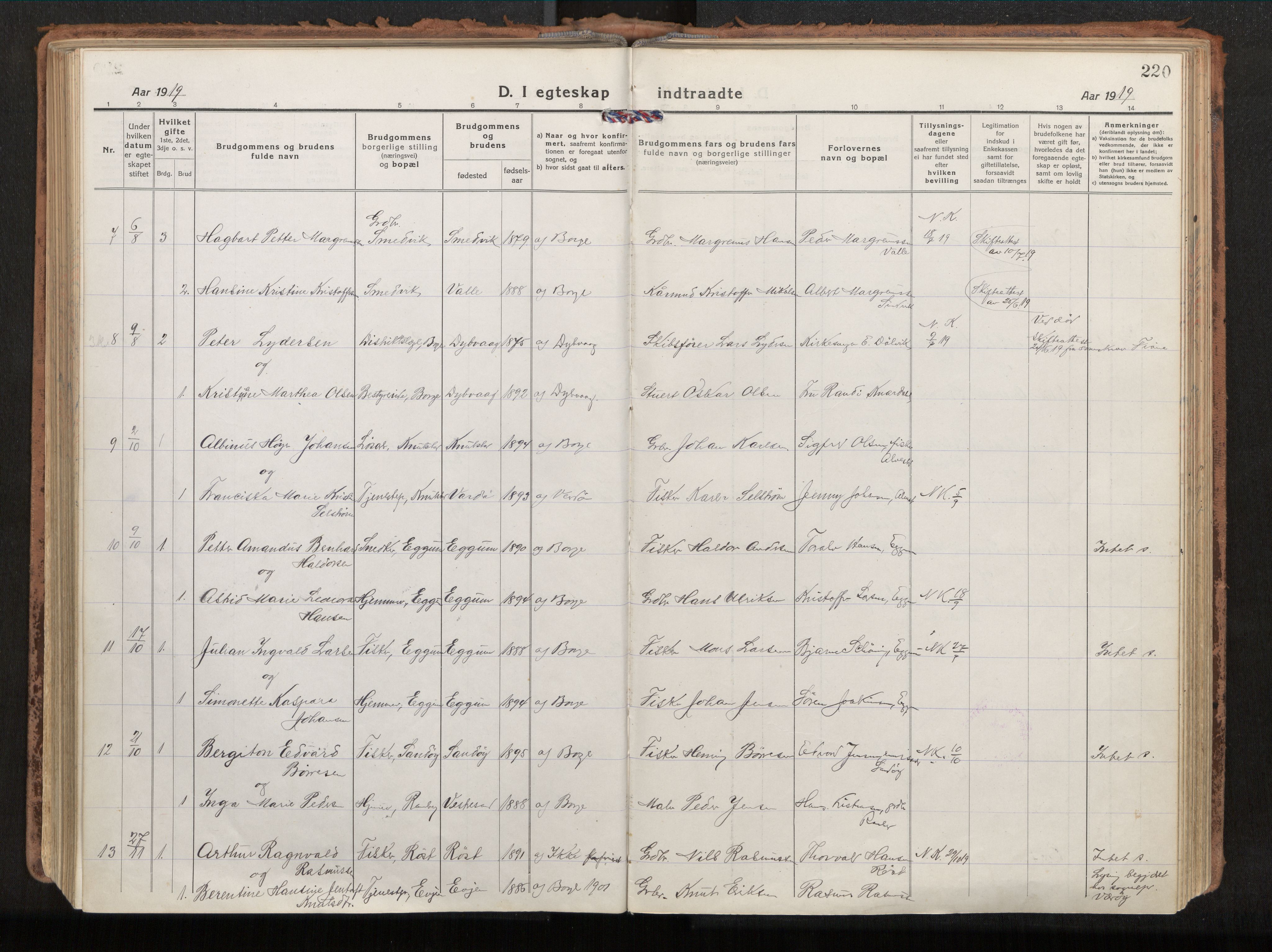 Ministerialprotokoller, klokkerbøker og fødselsregistre - Nordland, AV/SAT-A-1459/880/L1136: Ministerialbok nr. 880A10, 1919-1927, s. 220