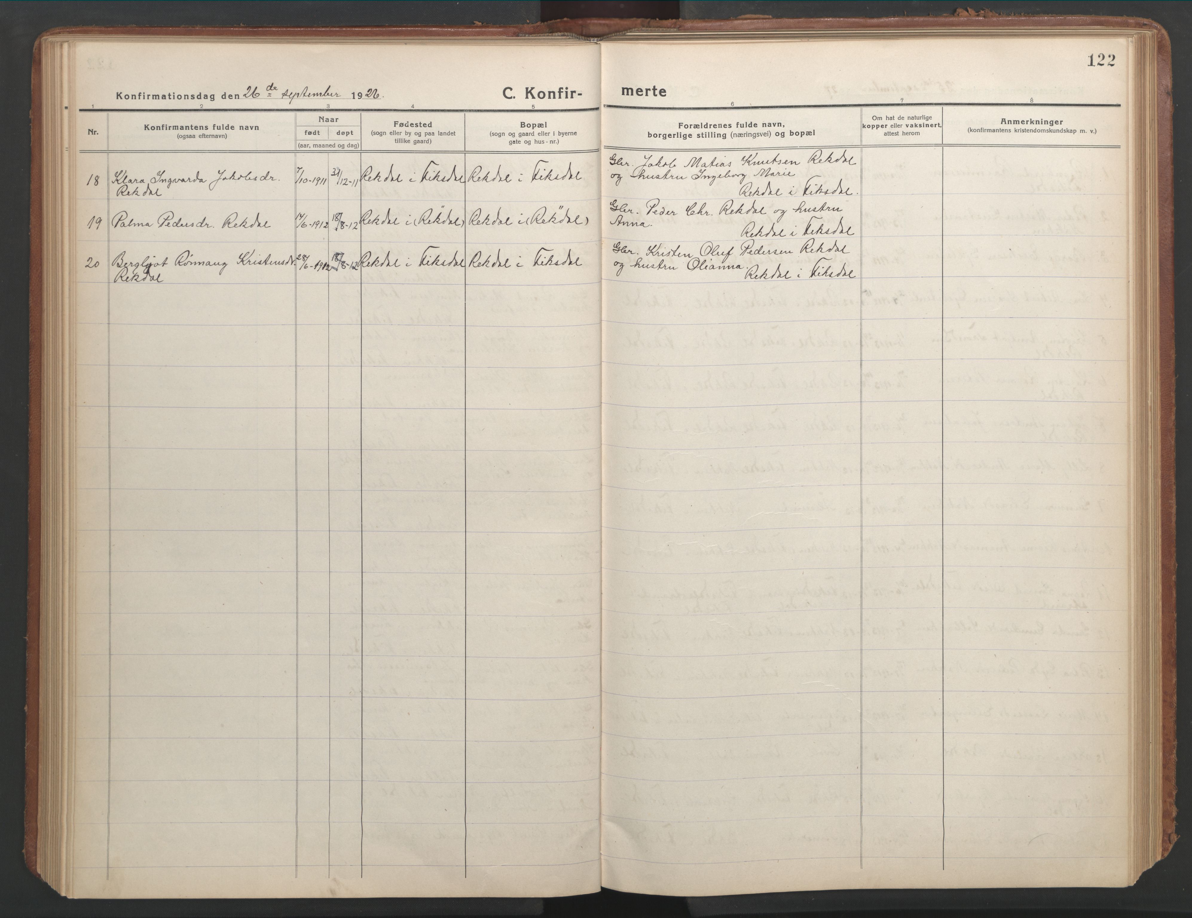 Ministerialprotokoller, klokkerbøker og fødselsregistre - Møre og Romsdal, AV/SAT-A-1454/540/L0542: Klokkerbok nr. 540C02, 1921-1967, s. 122