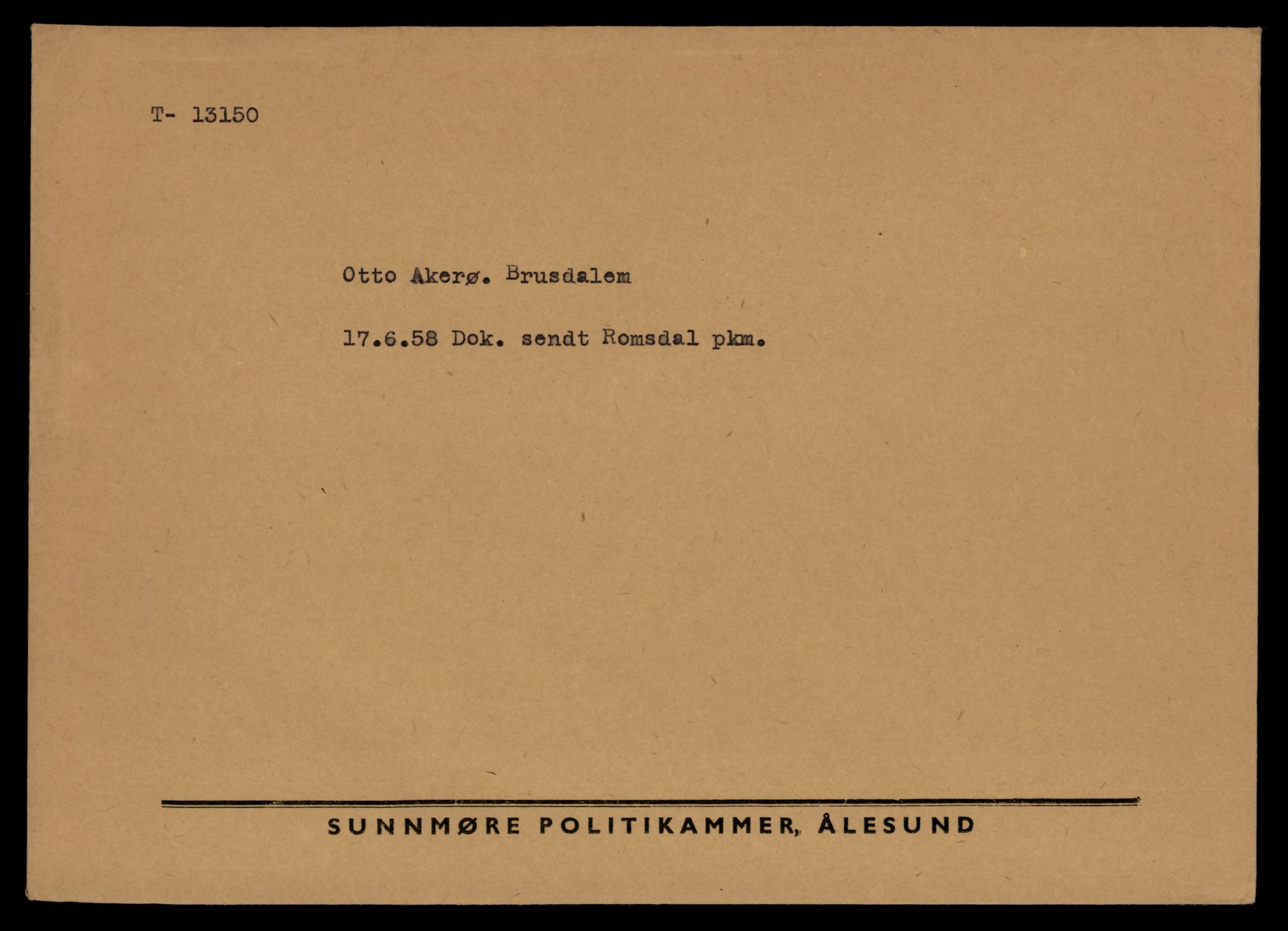 Møre og Romsdal vegkontor - Ålesund trafikkstasjon, AV/SAT-A-4099/F/Fe/L0037: Registreringskort for kjøretøy T 13031 - T 13179, 1927-1998, s. 2345