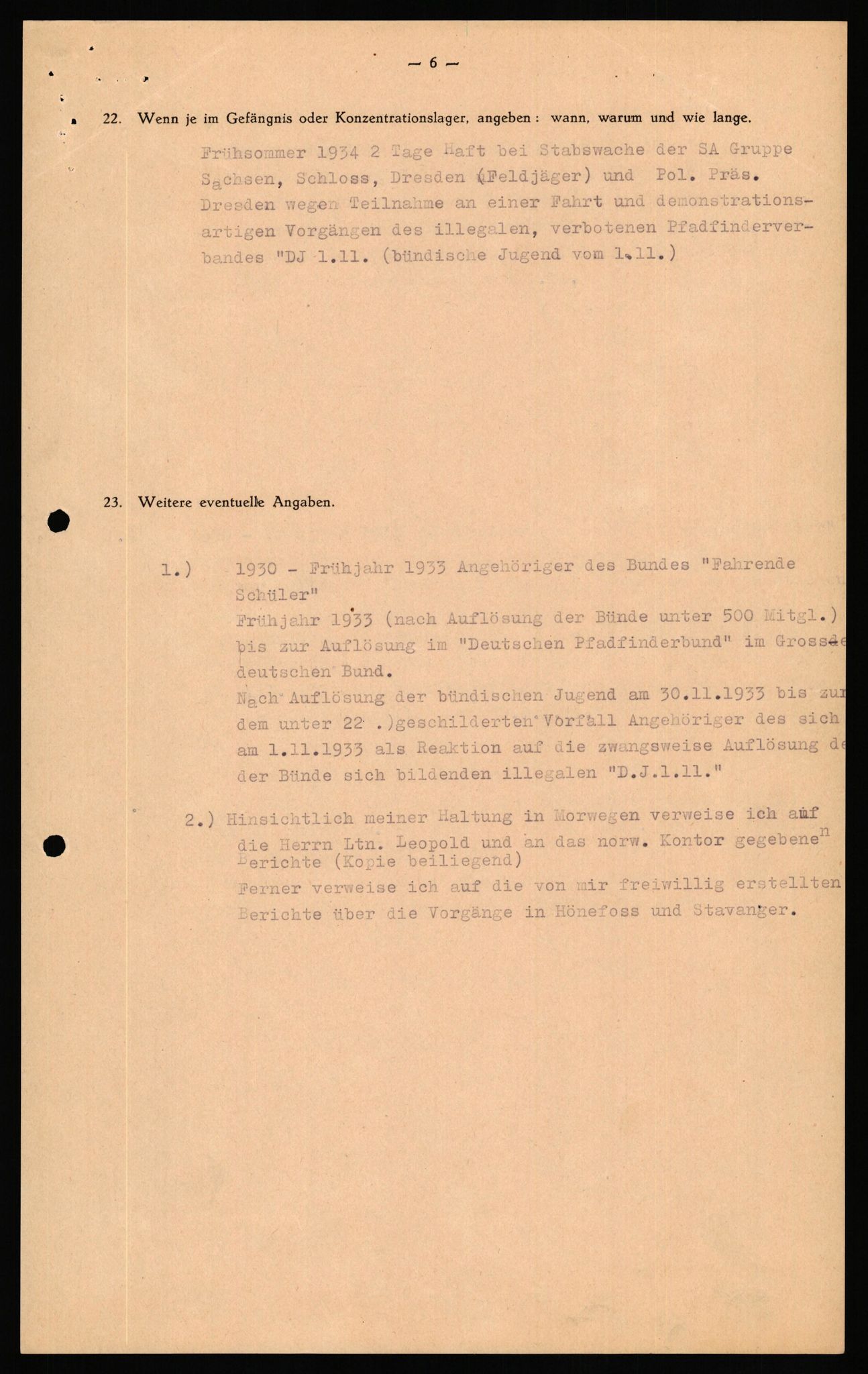 Forsvaret, Forsvarets overkommando II, AV/RA-RAFA-3915/D/Db/L0030: CI Questionaires. Tyske okkupasjonsstyrker i Norge. Tyskere., 1945-1946, s. 43