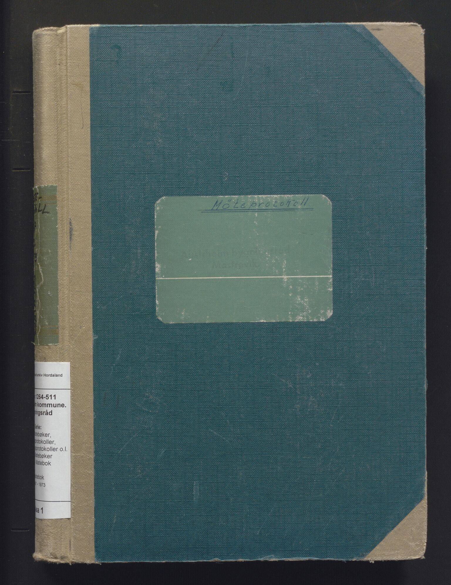 Austrheim kommune. Bygningsrådet, IKAH/1264-511/A/Aa/Aaa/L0001: Møtebok for Austrheim bygningsråd, 1967-1973