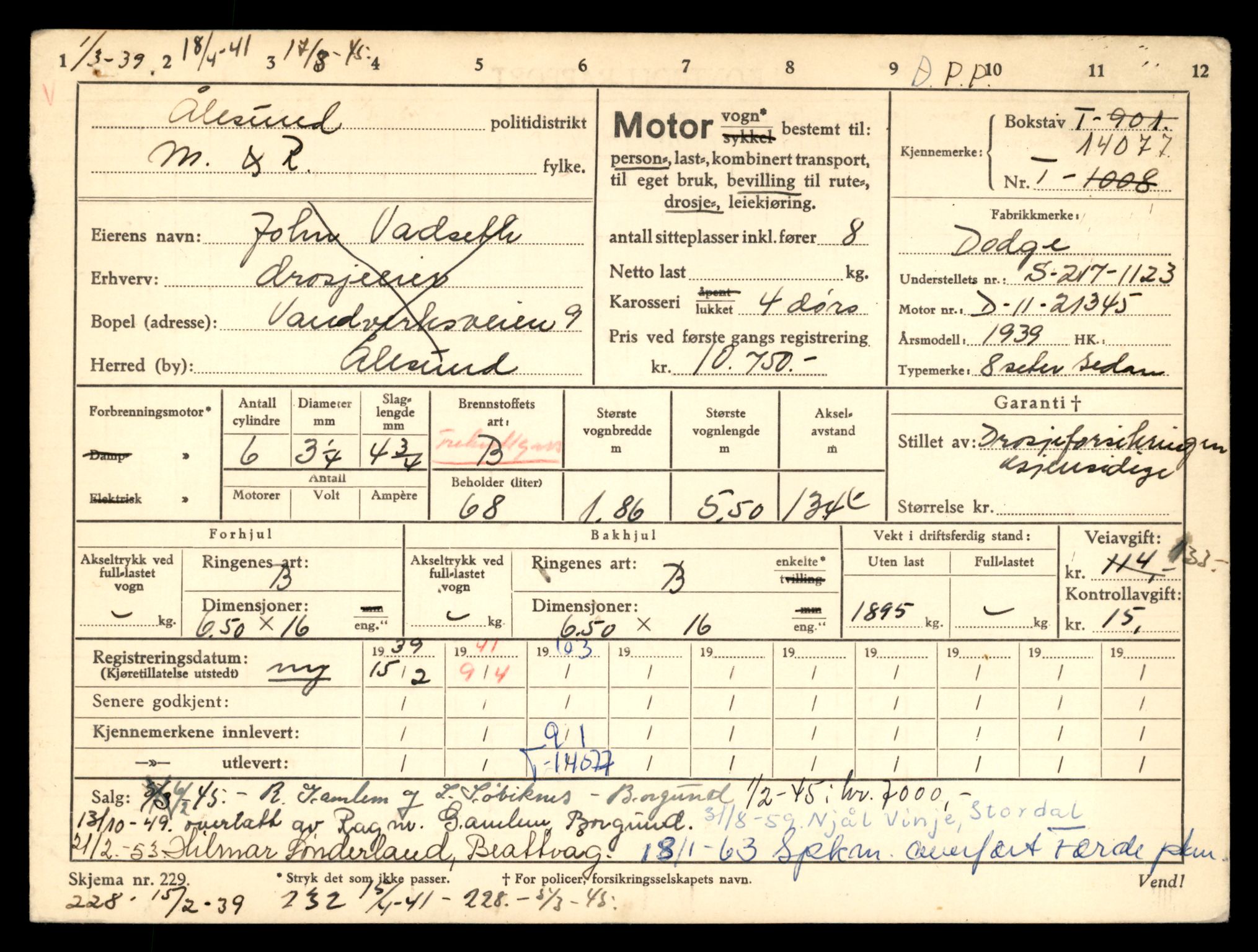 Møre og Romsdal vegkontor - Ålesund trafikkstasjon, AV/SAT-A-4099/F/Fe/L0042: Registreringskort for kjøretøy T 13906 - T 14079, 1927-1998, s. 3145