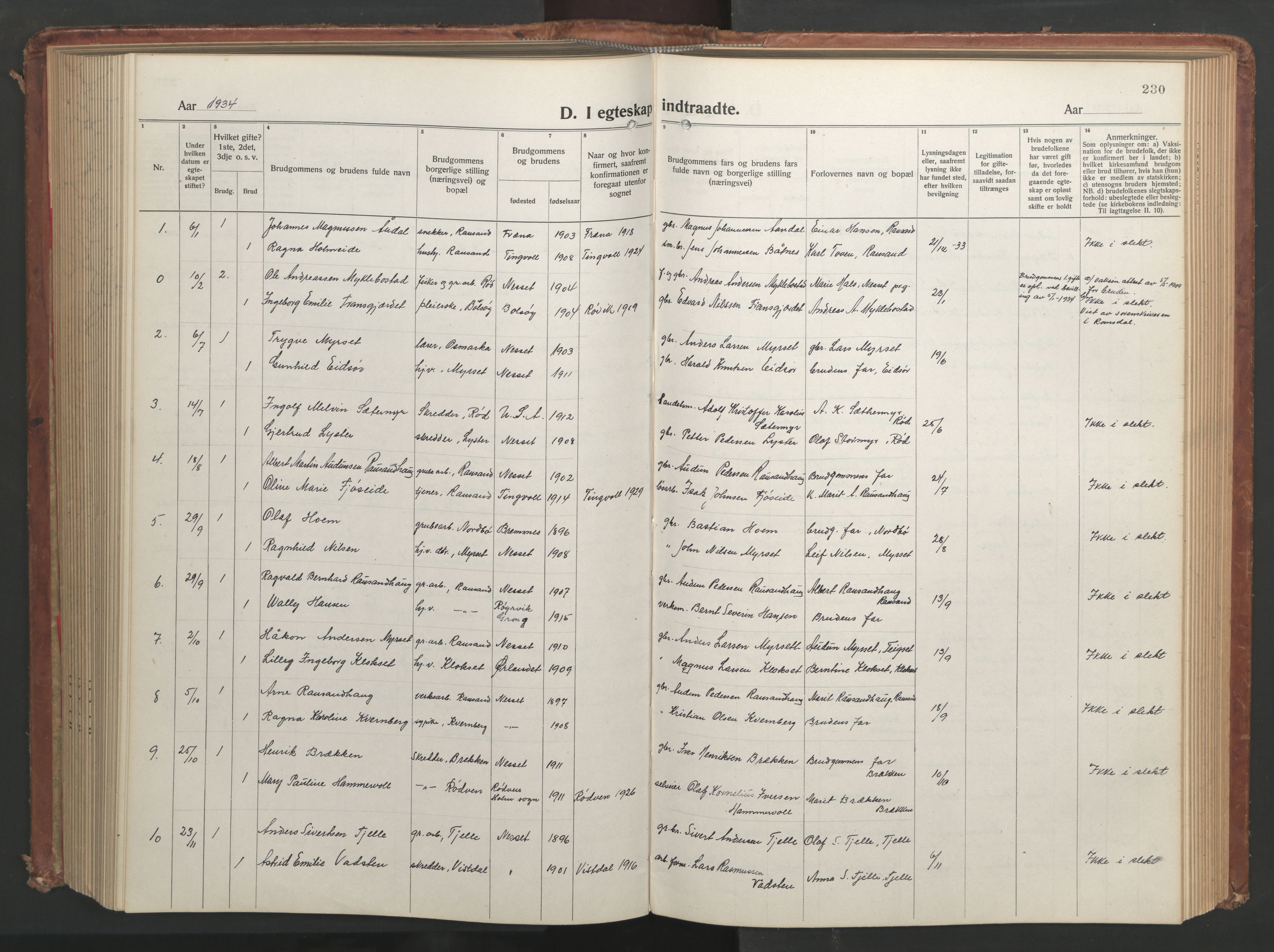 Ministerialprotokoller, klokkerbøker og fødselsregistre - Møre og Romsdal, AV/SAT-A-1454/551/L0633: Klokkerbok nr. 551C05, 1921-1961, s. 230