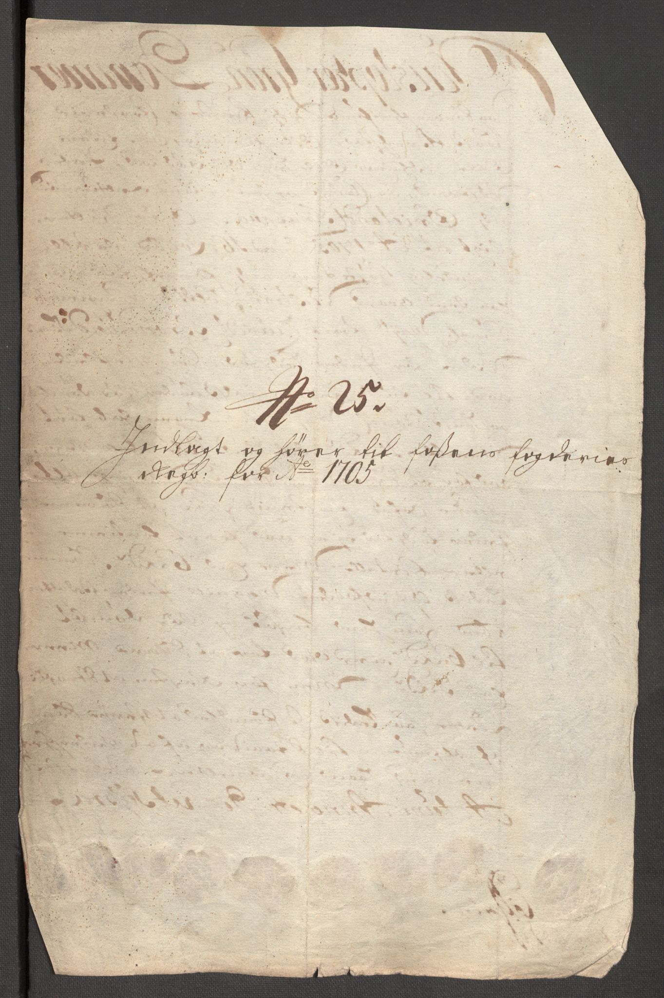 Rentekammeret inntil 1814, Reviderte regnskaper, Fogderegnskap, AV/RA-EA-4092/R57/L3856: Fogderegnskap Fosen, 1704-1705, s. 376