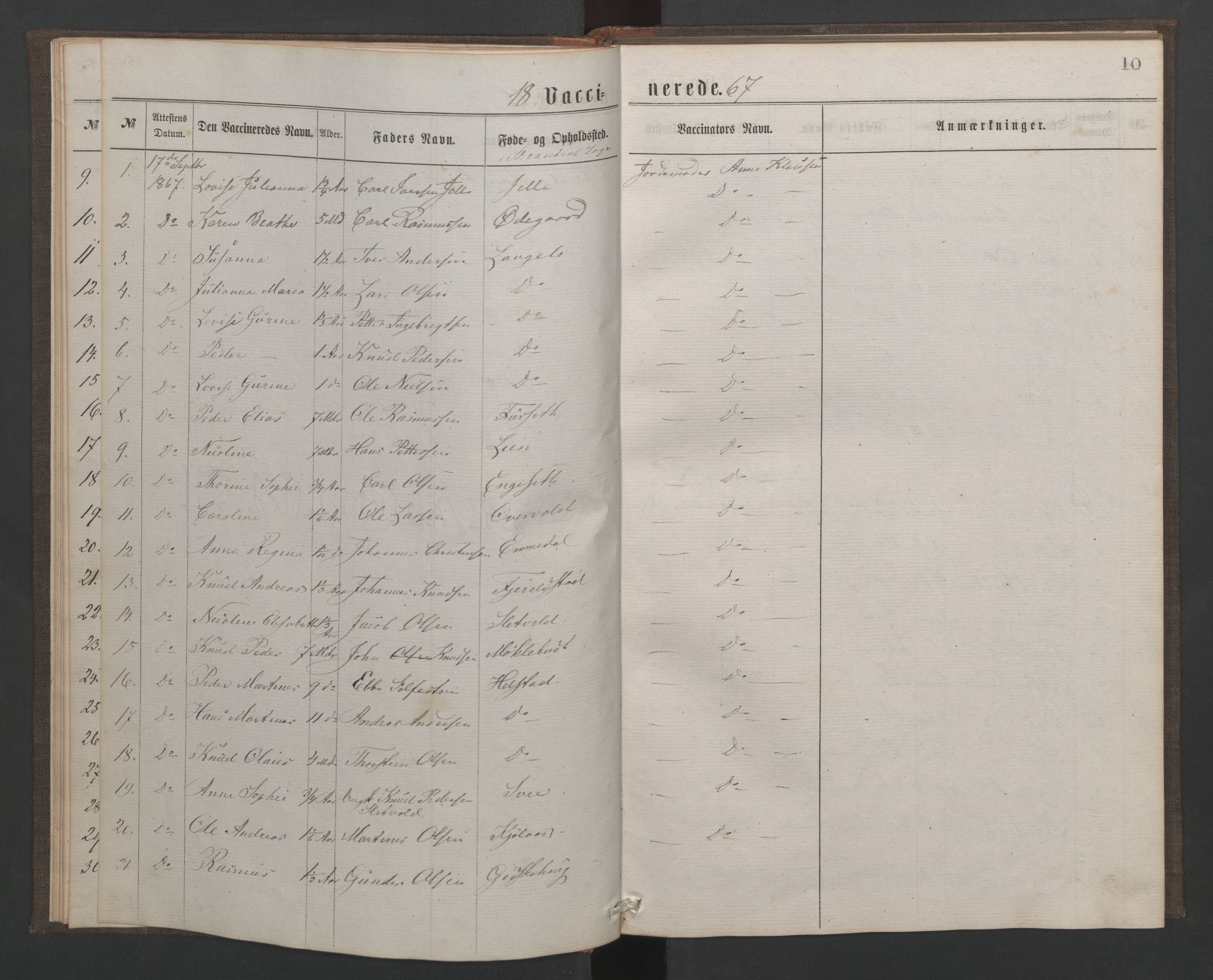 Ministerialprotokoller, klokkerbøker og fødselsregistre - Møre og Romsdal, AV/SAT-A-1454/520/L0284: Vaksinasjonsprotokoll nr. 520A13, 1865-1867, s. 10