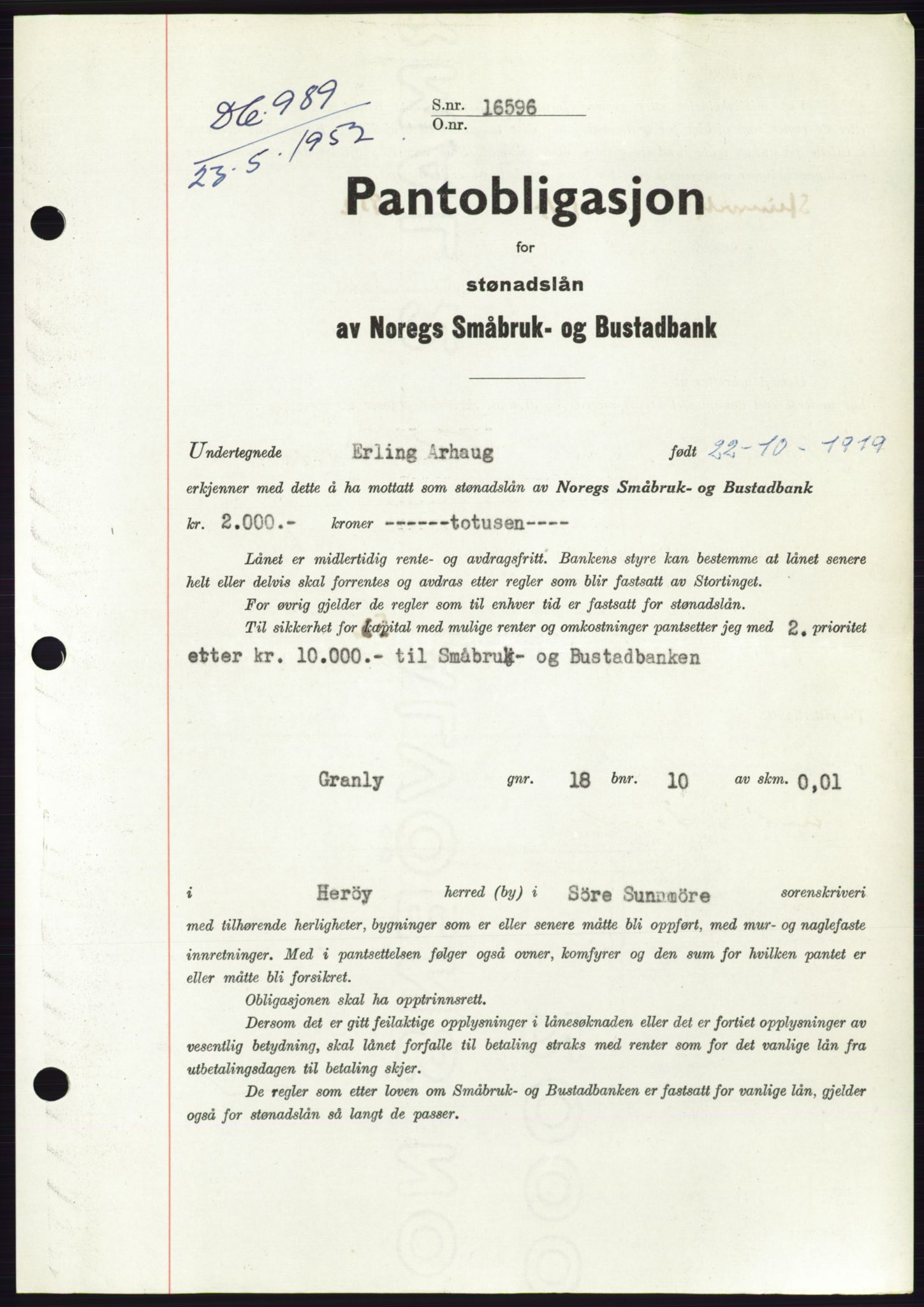 Søre Sunnmøre sorenskriveri, AV/SAT-A-4122/1/2/2C/L0121: Pantebok nr. 9B, 1951-1952, Dagboknr: 989/1952