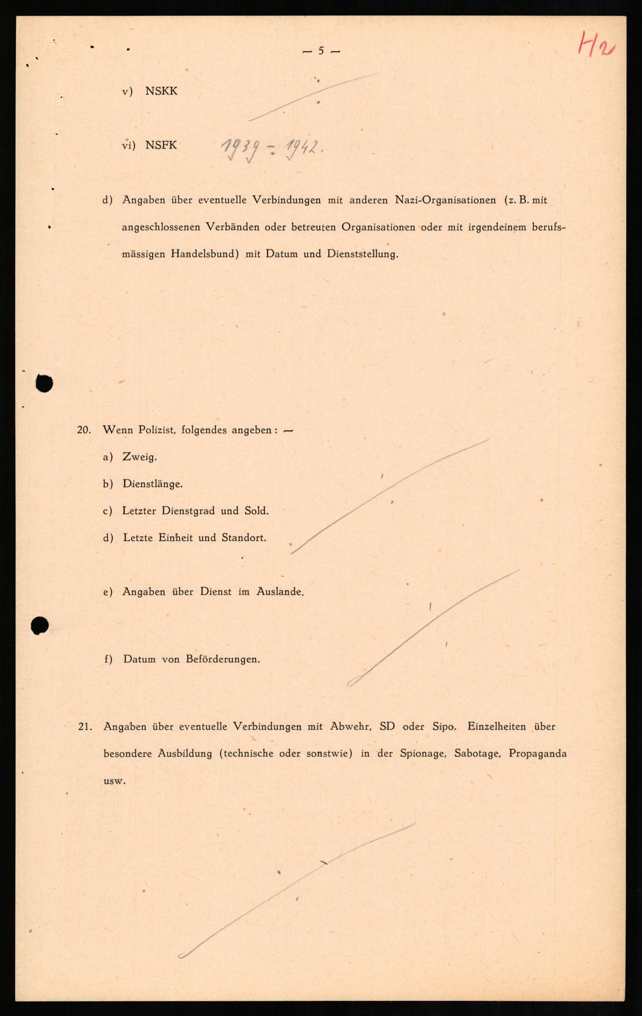 Forsvaret, Forsvarets overkommando II, RA/RAFA-3915/D/Db/L0011: CI Questionaires. Tyske okkupasjonsstyrker i Norge. Tyskere., 1945-1946, s. 318