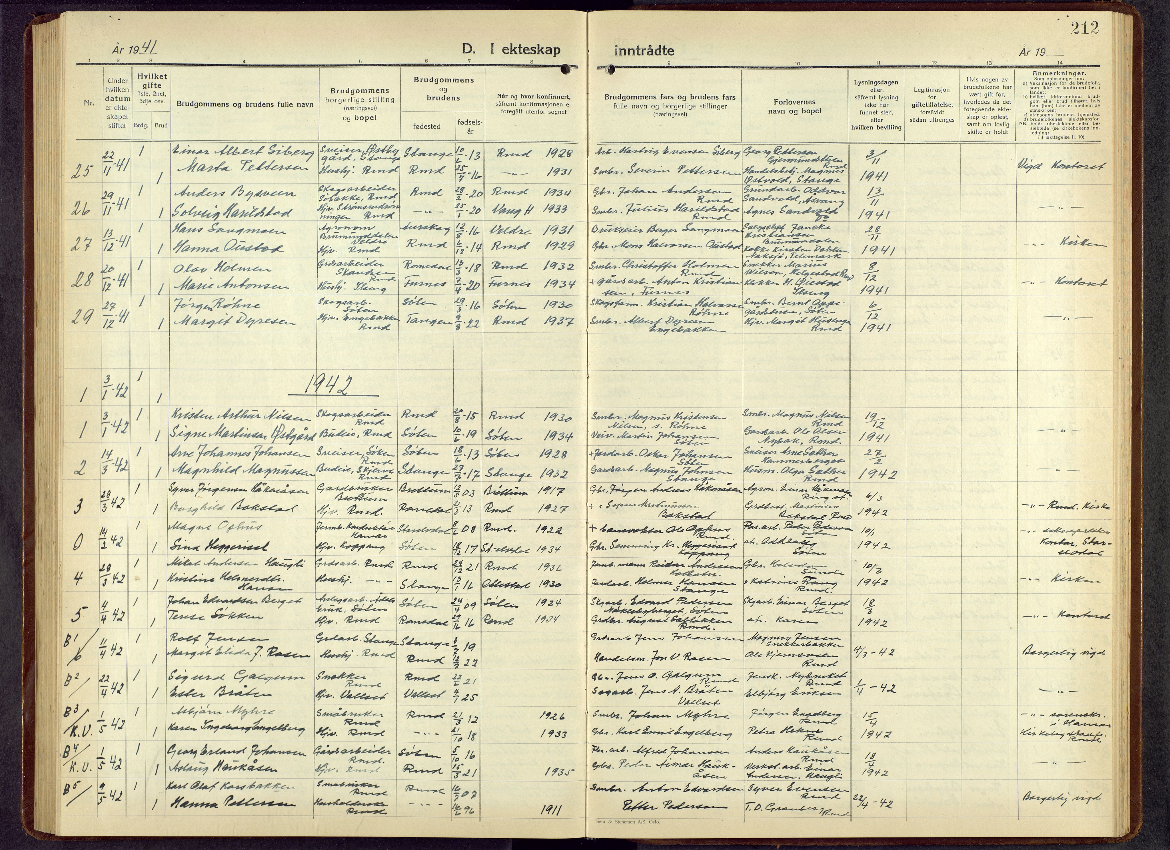 Romedal prestekontor, AV/SAH-PREST-004/L/L0016: Klokkerbok nr. 16, 1940-1958, s. 212
