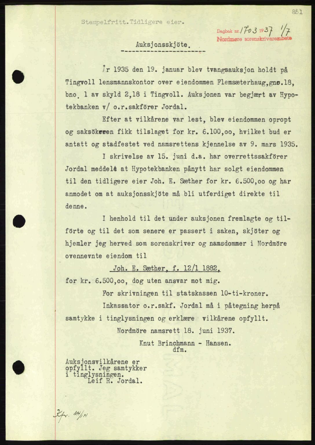 Nordmøre sorenskriveri, SAT/A-4132/1/2/2Ca: Pantebok nr. A81, 1937-1937, Dagboknr: 1703/1937