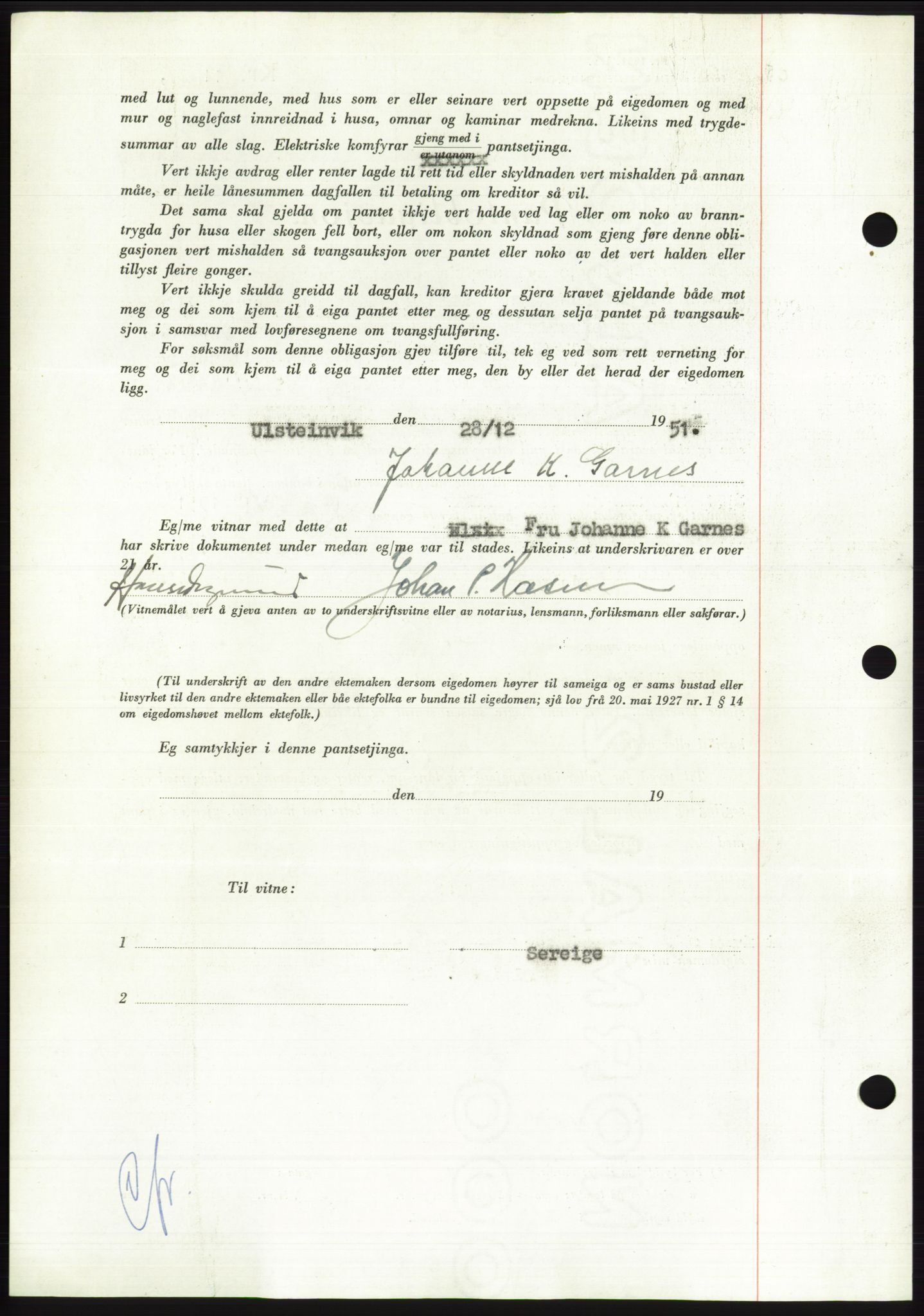 Søre Sunnmøre sorenskriveri, AV/SAT-A-4122/1/2/2C/L0121: Pantebok nr. 9B, 1951-1952, Dagboknr: 2588/1951