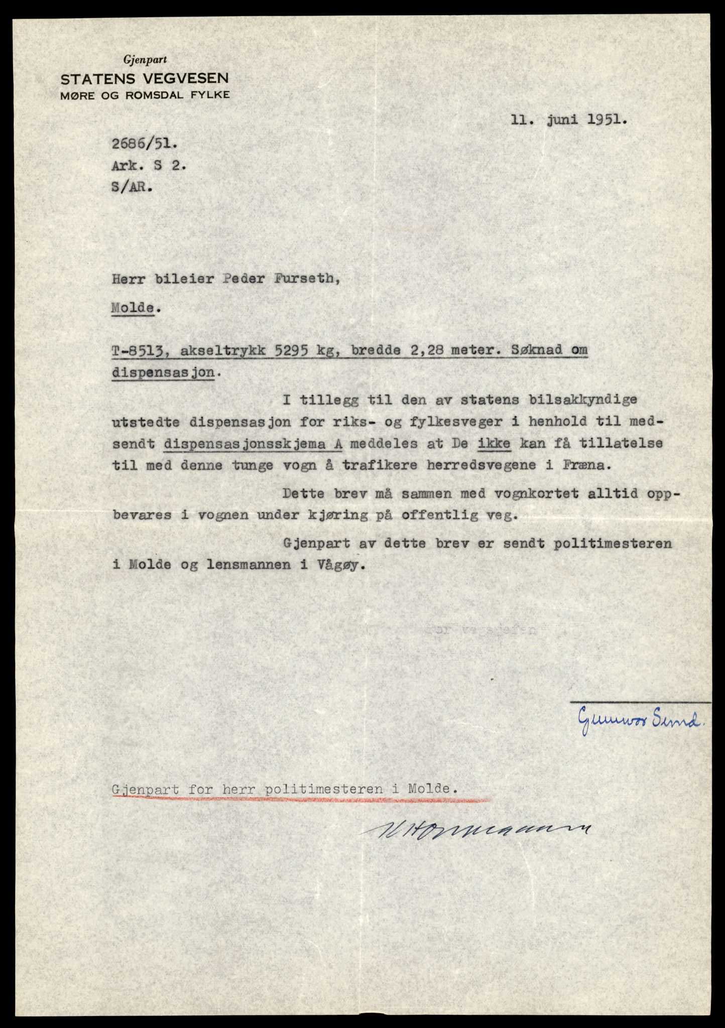 Møre og Romsdal vegkontor - Ålesund trafikkstasjon, AV/SAT-A-4099/F/Fe/L0033: Registreringskort for kjøretøy T 12151 - T 12474, 1927-1998, s. 1563
