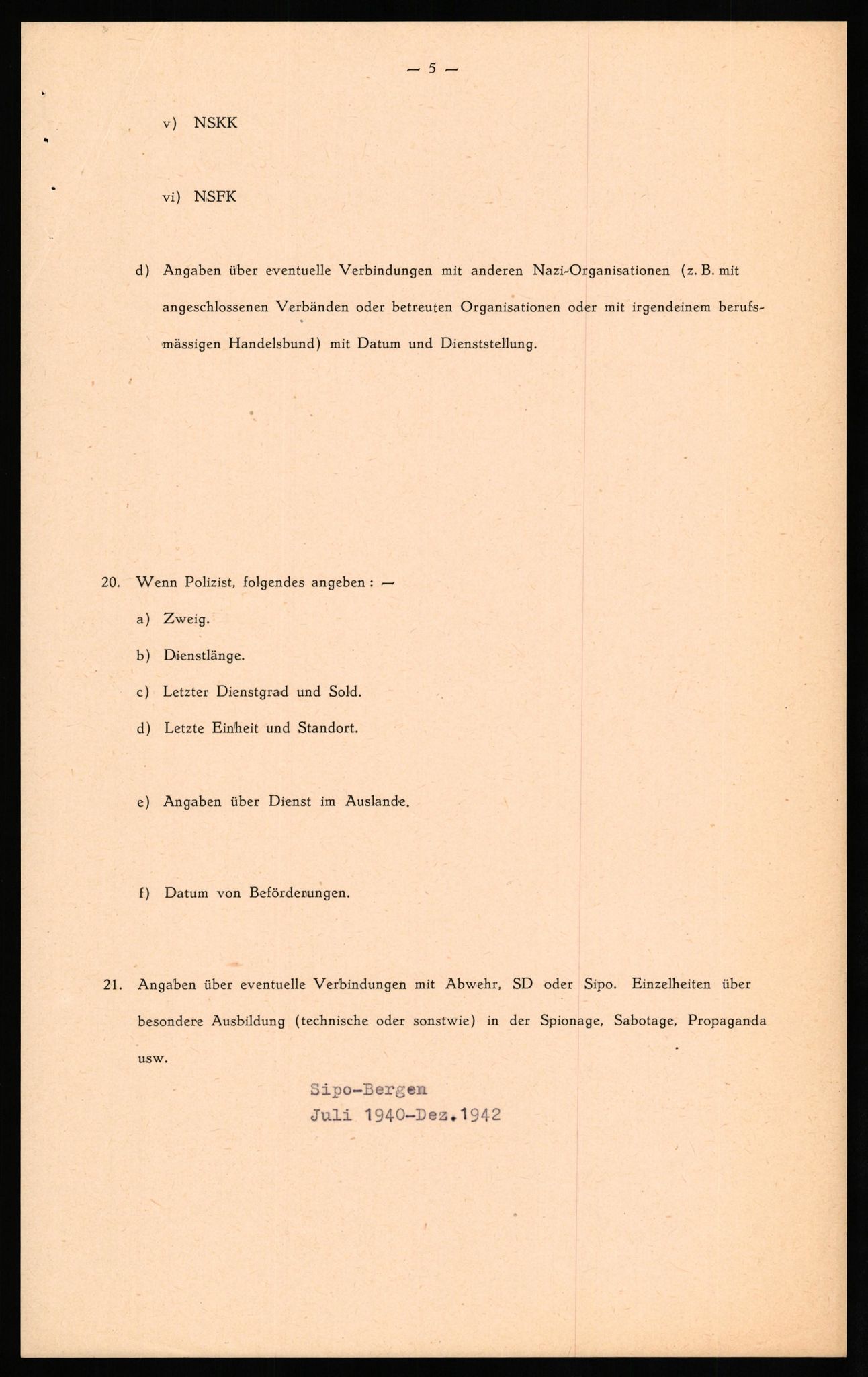 Forsvaret, Forsvarets overkommando II, AV/RA-RAFA-3915/D/Db/L0030: CI Questionaires. Tyske okkupasjonsstyrker i Norge. Tyskere., 1945-1946, s. 248