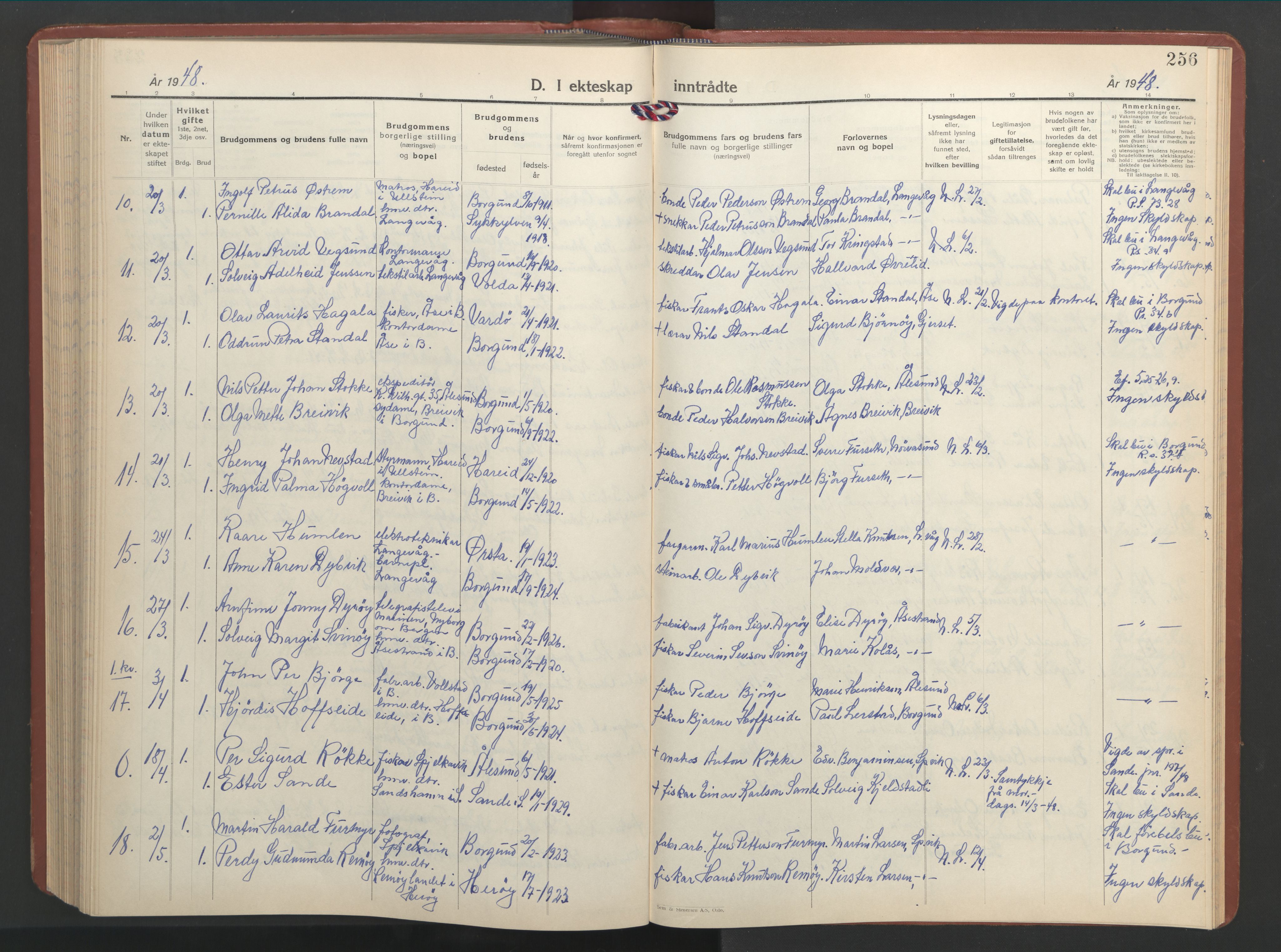 Ministerialprotokoller, klokkerbøker og fødselsregistre - Møre og Romsdal, AV/SAT-A-1454/528/L0437: Klokkerbok nr. 528C18, 1939-1948, s. 256
