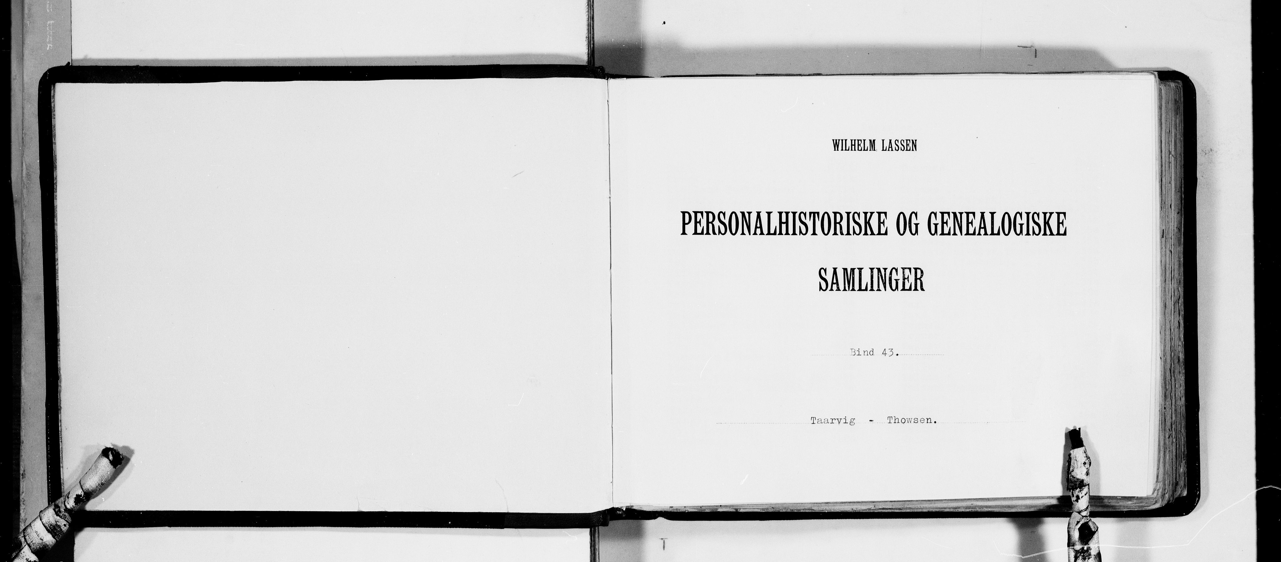 Lassens samlinger, AV/RA-PA-0051/F/Fa/L0043: Personalhistoriske og genealogiske opptegnelser: Taarvig - Thowsen, 1500-1907