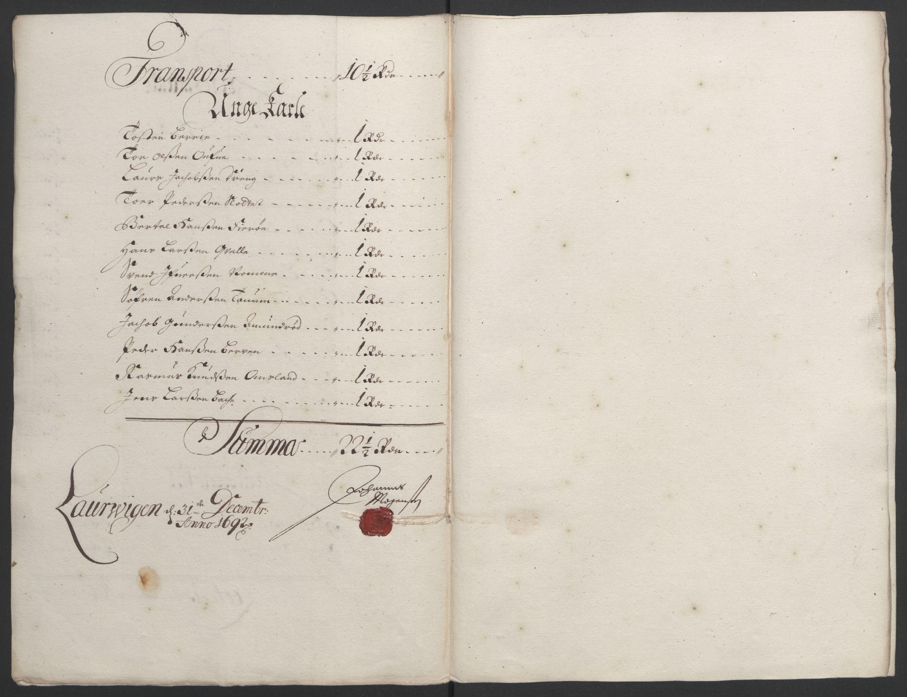 Rentekammeret inntil 1814, Reviderte regnskaper, Fogderegnskap, RA/EA-4092/R33/L1973: Fogderegnskap Larvik grevskap, 1692, s. 141