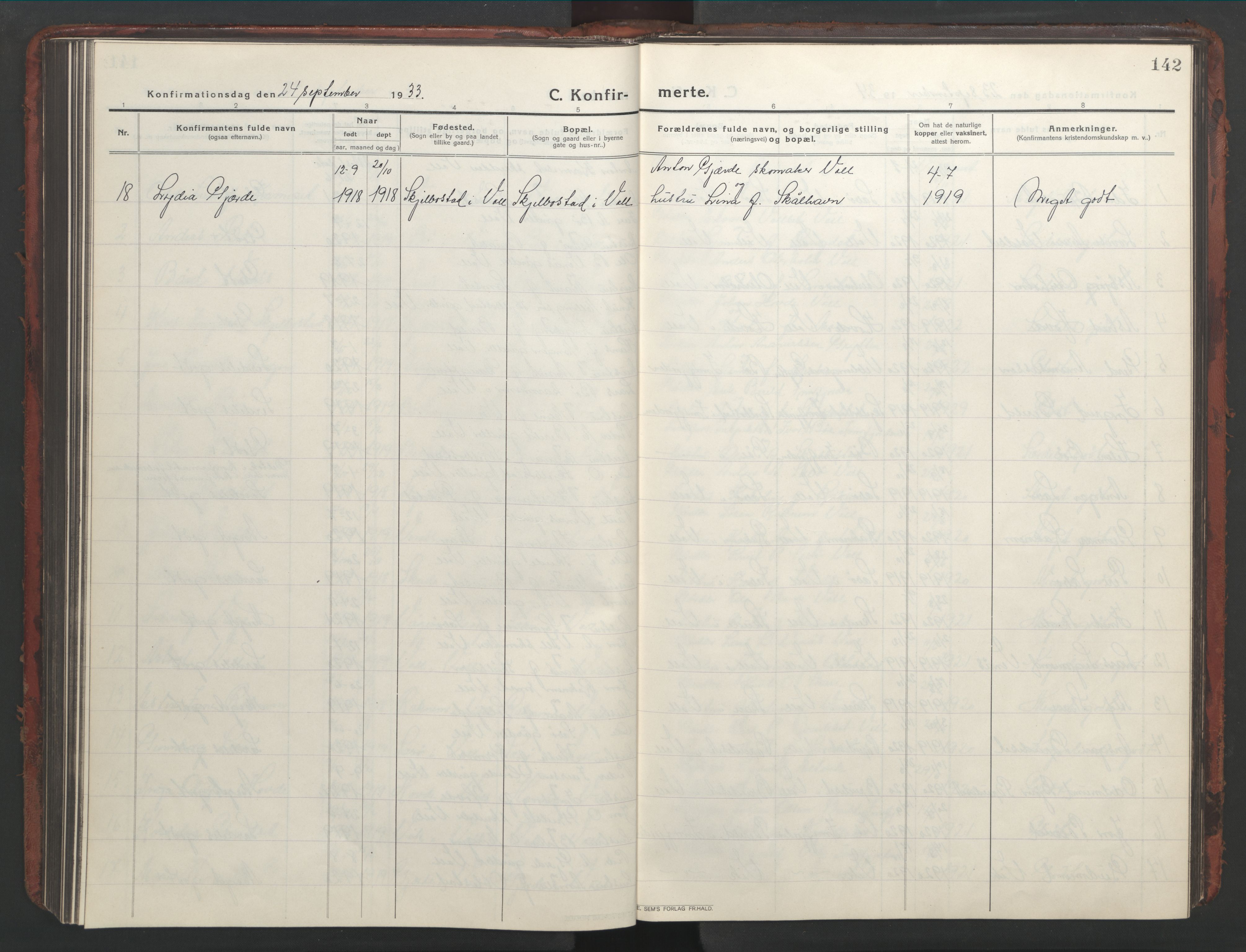 Ministerialprotokoller, klokkerbøker og fødselsregistre - Møre og Romsdal, AV/SAT-A-1454/543/L0565: Klokkerbok nr. 543C03, 1916-1955, s. 142