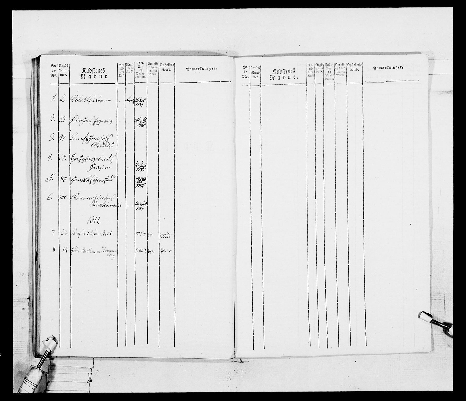 Generalitets- og kommissariatskollegiet, Det kongelige norske kommissariatskollegium, RA/EA-5420/E/Eh/L0099: Bergenhusiske nasjonale infanteriregiment, 1812, s. 173