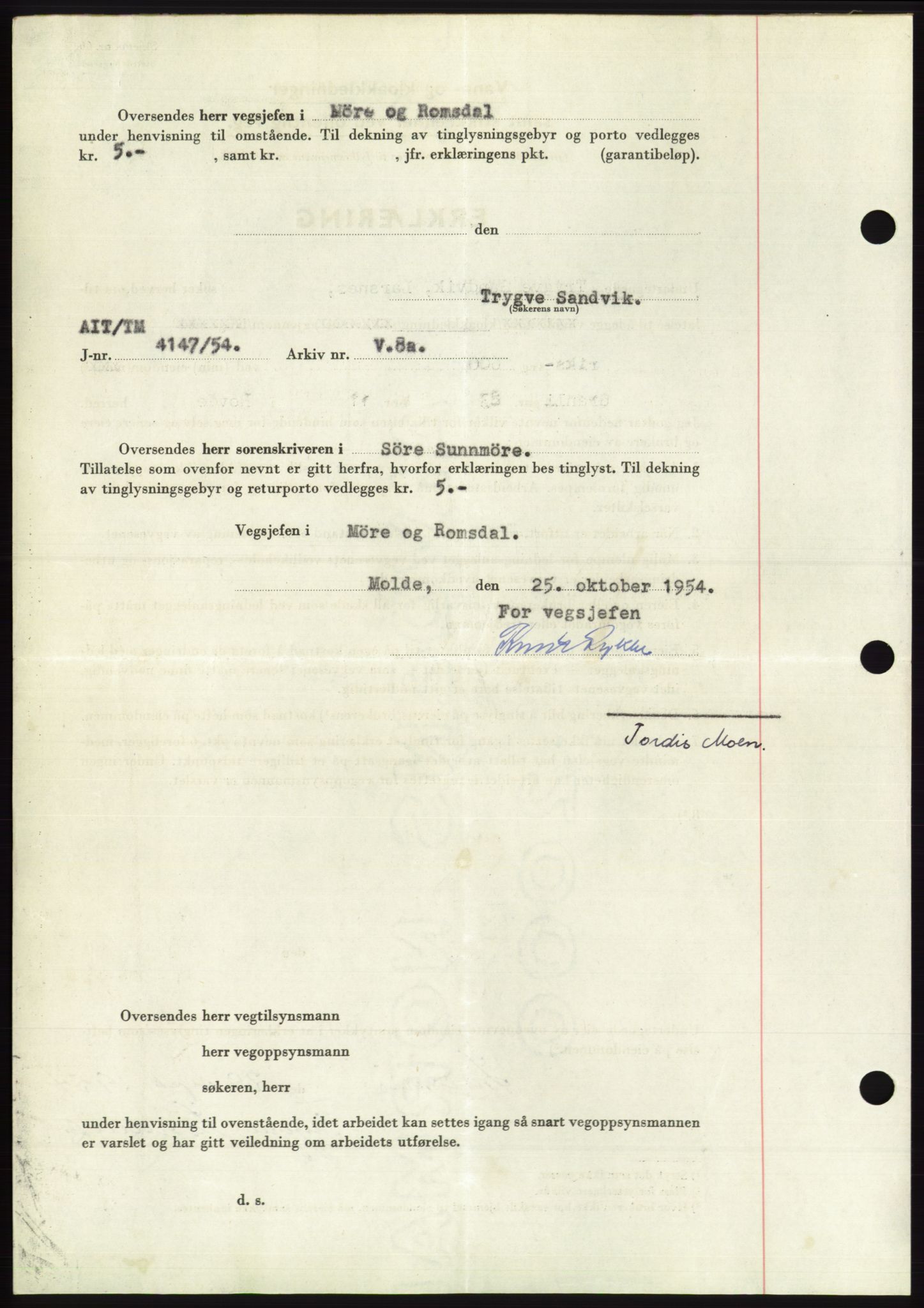 Søre Sunnmøre sorenskriveri, AV/SAT-A-4122/1/2/2C/L0099: Pantebok nr. 25A, 1954-1954, Dagboknr: 2839/1954