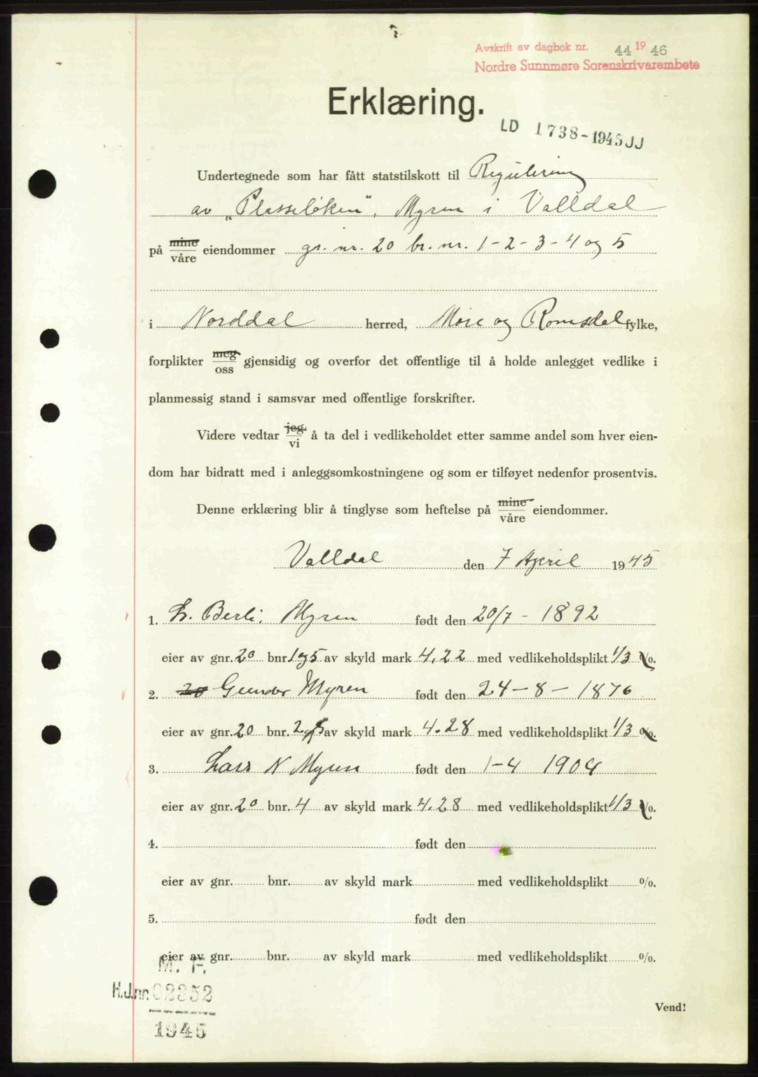 Nordre Sunnmøre sorenskriveri, AV/SAT-A-0006/1/2/2C/2Ca: Pantebok nr. A20b, 1946-1946, Dagboknr: 44/1946