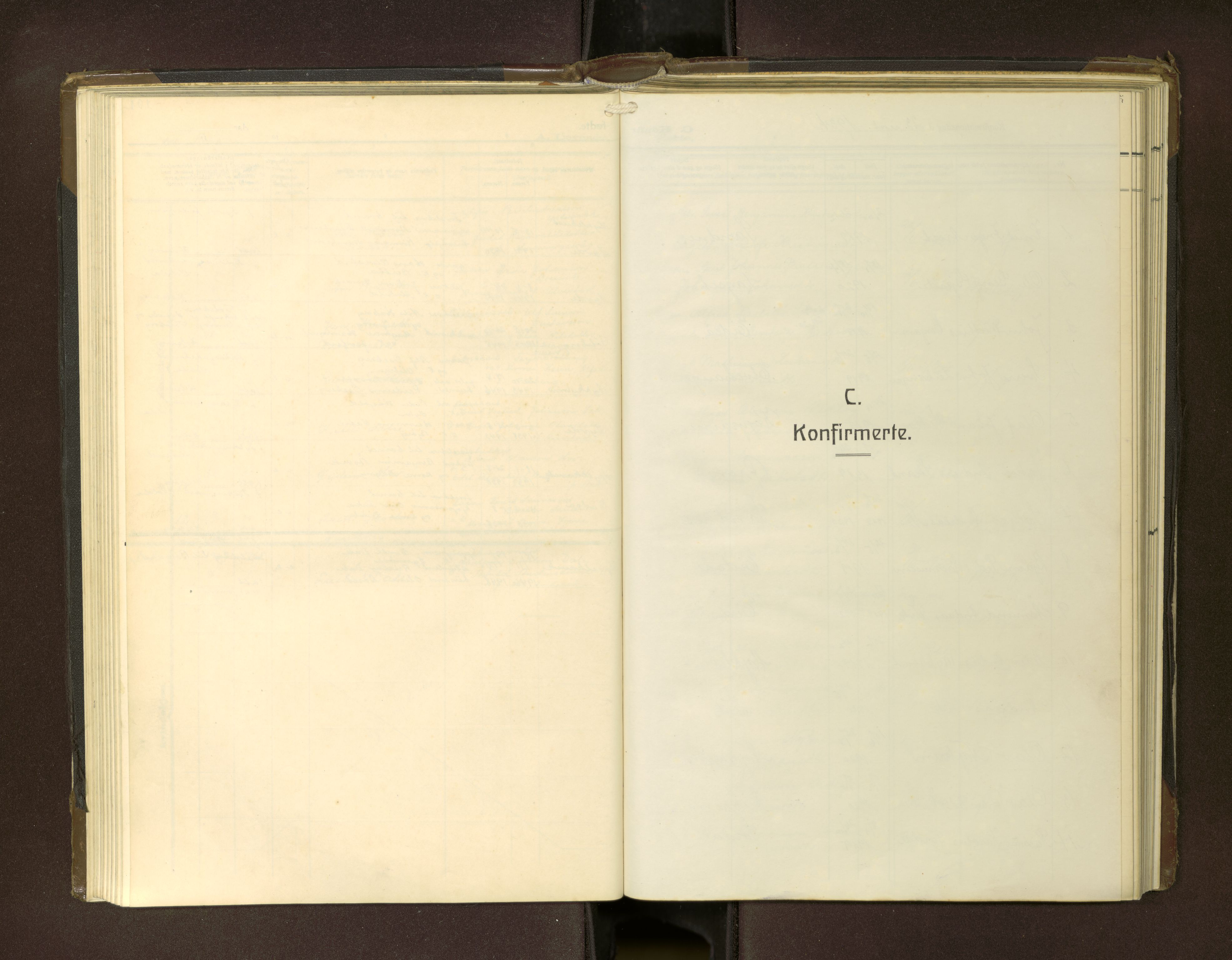 Ministerialprotokoller, klokkerbøker og fødselsregistre - Møre og Romsdal, SAT/A-1454/502/L0029: Klokkerbok nr. 502---, 1932-1968