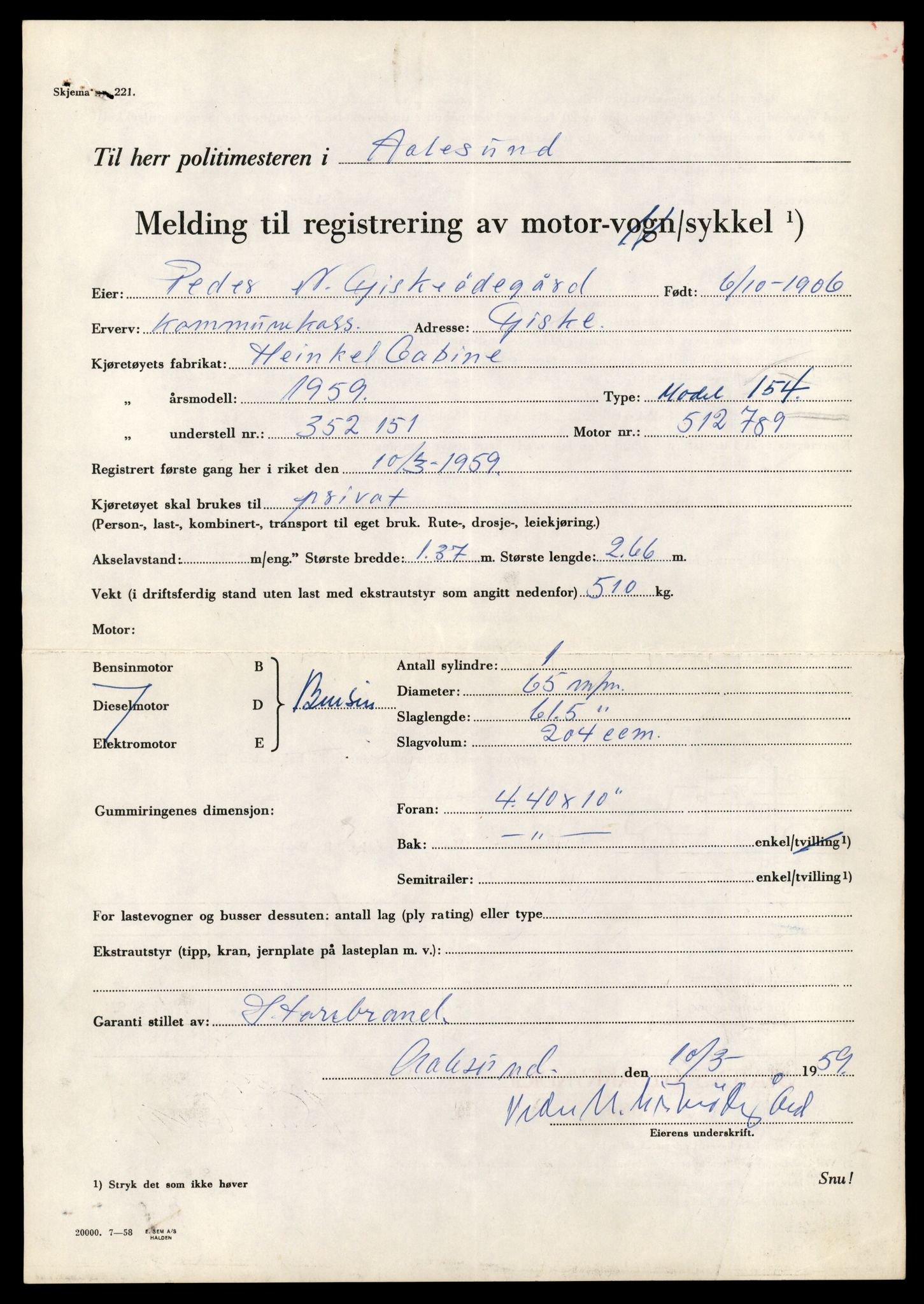 Møre og Romsdal vegkontor - Ålesund trafikkstasjon, AV/SAT-A-4099/F/Fe/L0042: Registreringskort for kjøretøy T 13906 - T 14079, 1927-1998, s. 45