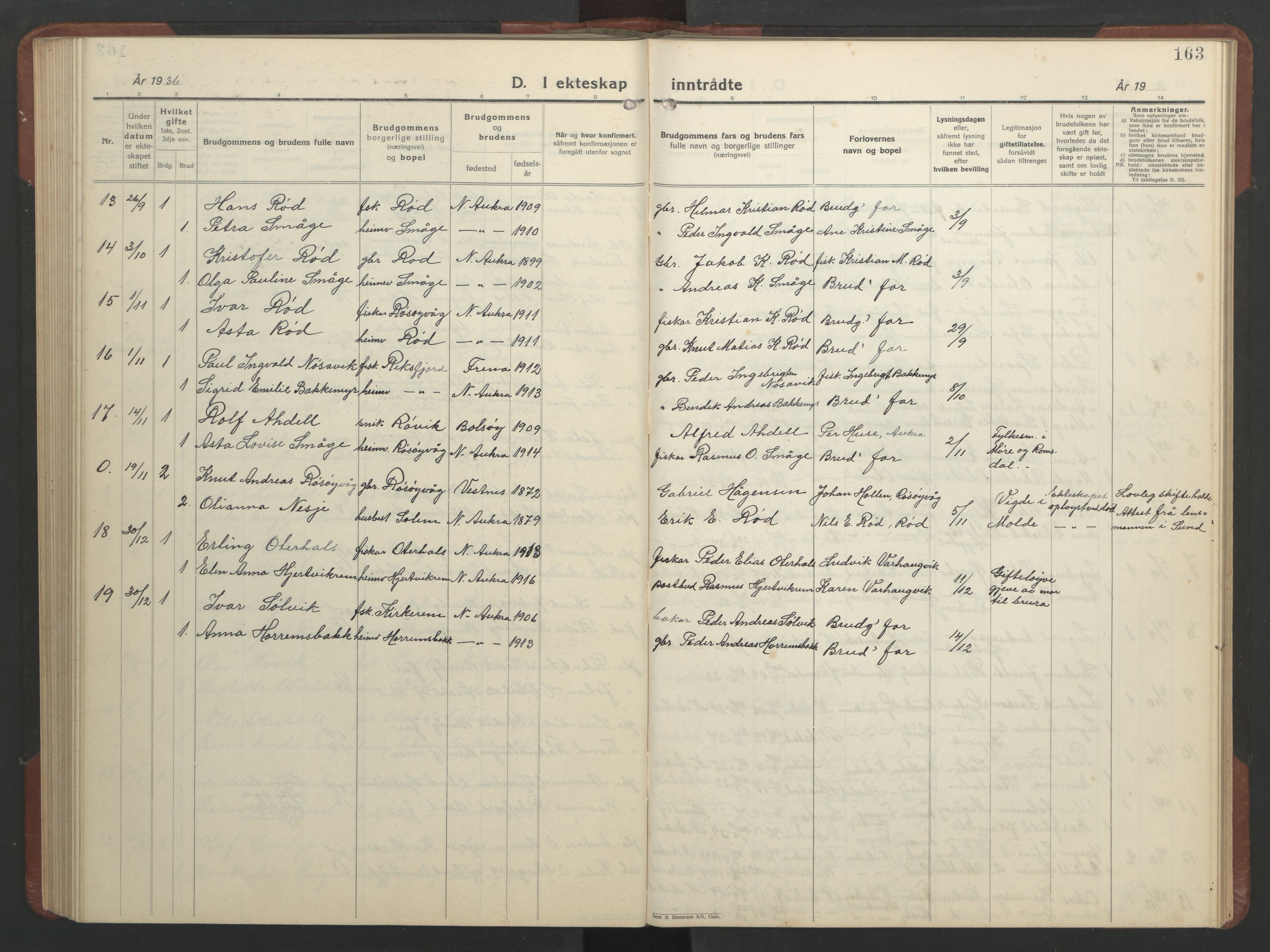 Ministerialprotokoller, klokkerbøker og fødselsregistre - Møre og Romsdal, SAT/A-1454/560/L0726: Klokkerbok nr. 560C03, 1928-1952, s. 163