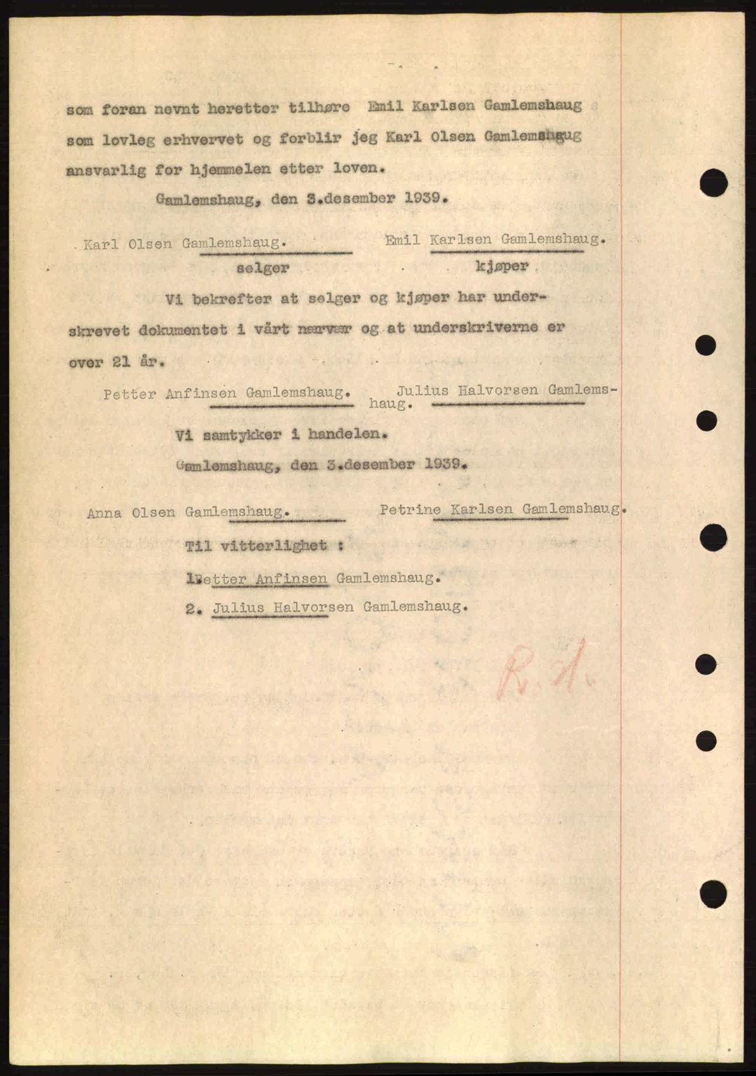 Nordre Sunnmøre sorenskriveri, AV/SAT-A-0006/1/2/2C/2Ca: Pantebok nr. A8, 1939-1940, Dagboknr: 2106/1939