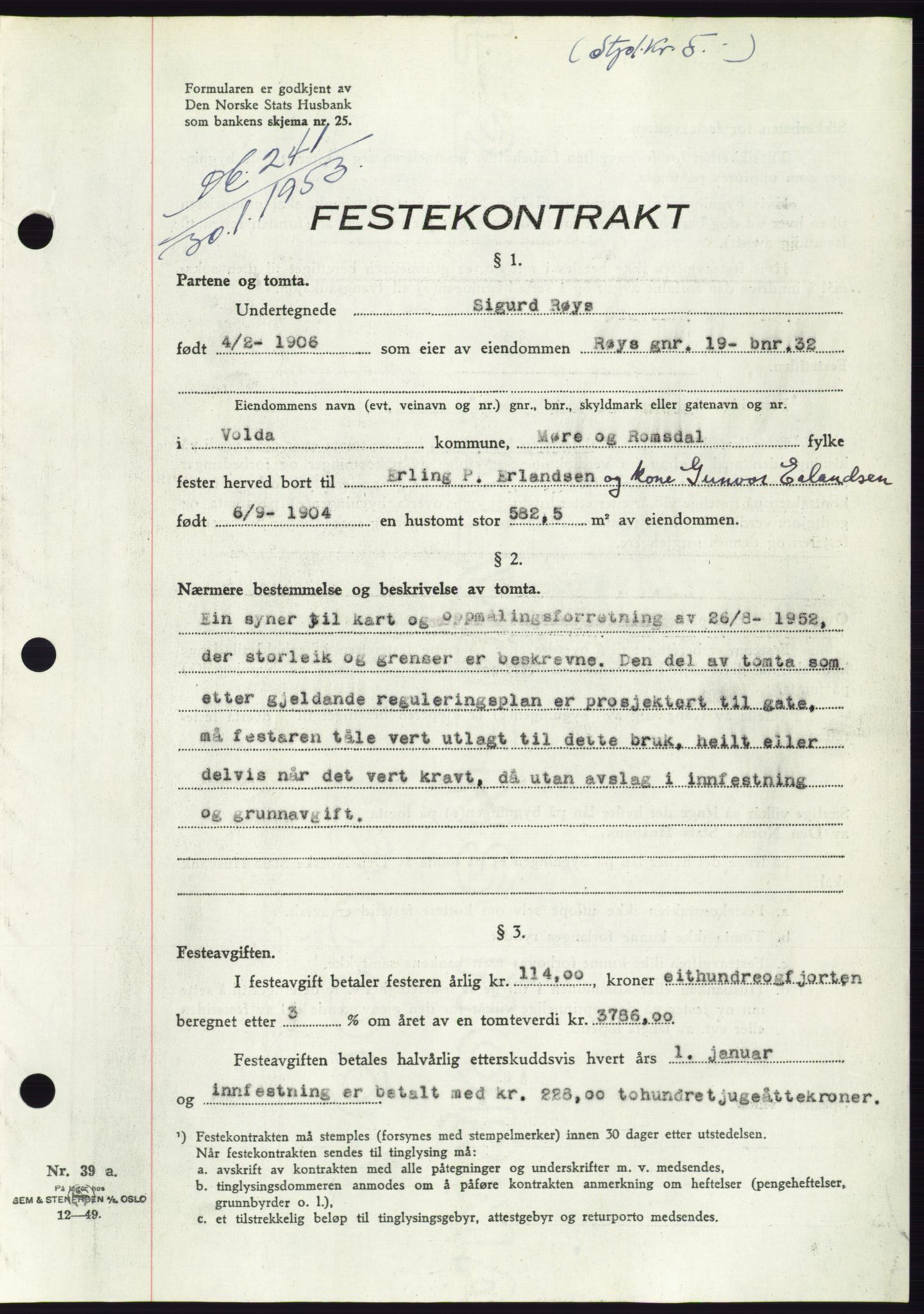 Søre Sunnmøre sorenskriveri, SAT/A-4122/1/2/2C/L0094: Pantebok nr. 20A, 1953-1953, Dagboknr: 241/1953