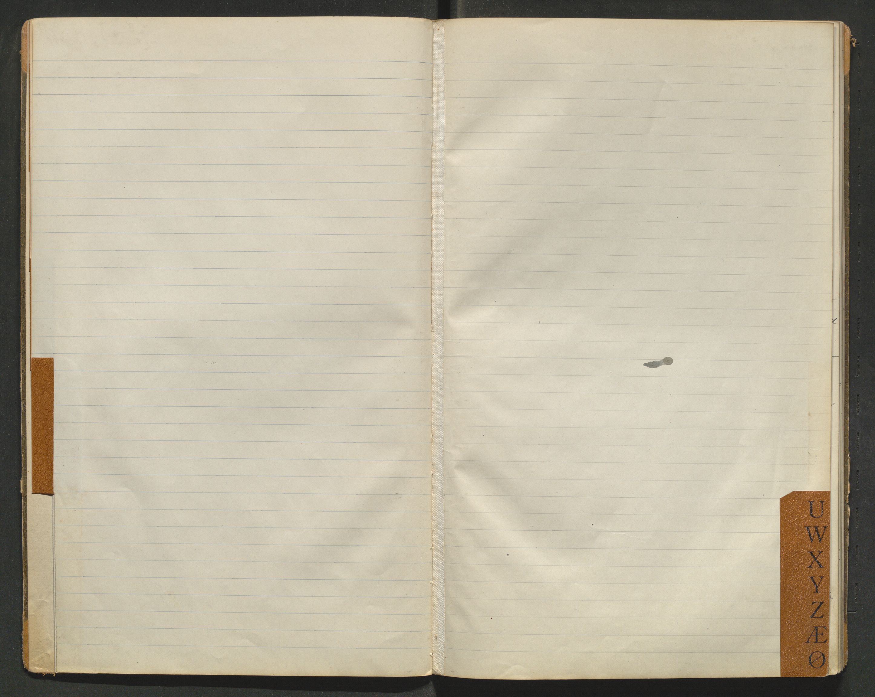 Tynset lensmannskontor, AV/SAH-LHT-029/L/La/L0001/0002: Protokoller over inn- og utflyttede / Protokoll over inn- og utflyttede, 1919-1933